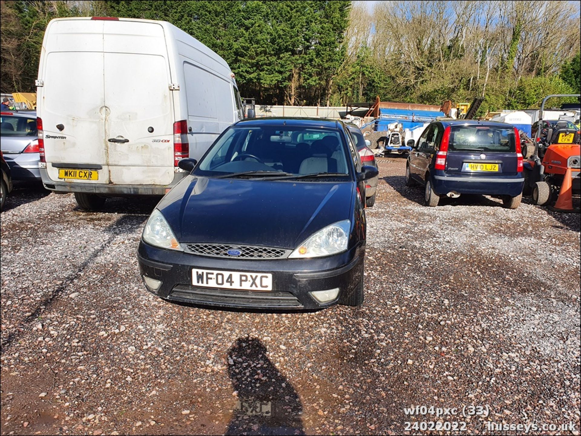 04/04 FORD FOCUS ZETEC - 1796cc 5dr Hatchback (Black) - Image 31 of 32