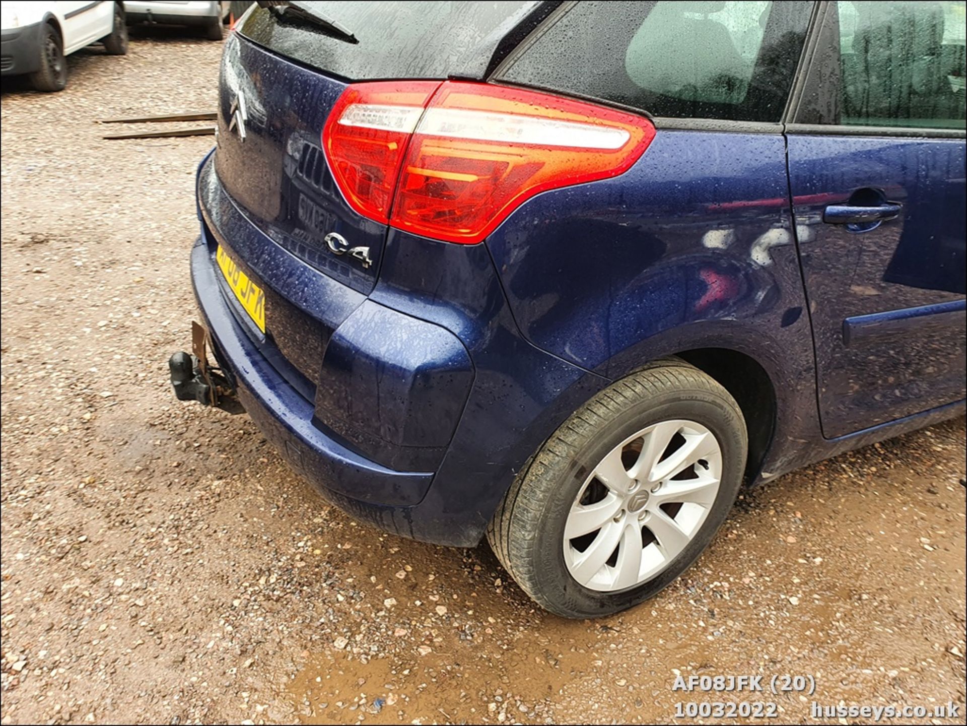 08/08 CITROEN C4 PICASSO 5 VTR+ - 1798cc 5dr MPV (Blue, 94k) - Image 20 of 34