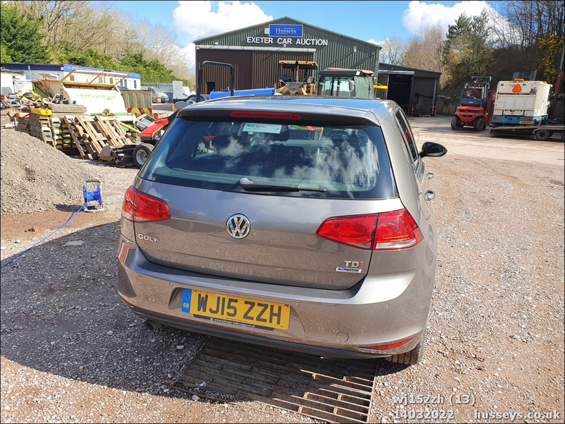 15/15 VOLKSWAGEN GOLF MATCH TDI BMT - 1598cc 5dr Hatchback (Grey, 77k) - Image 14 of 38