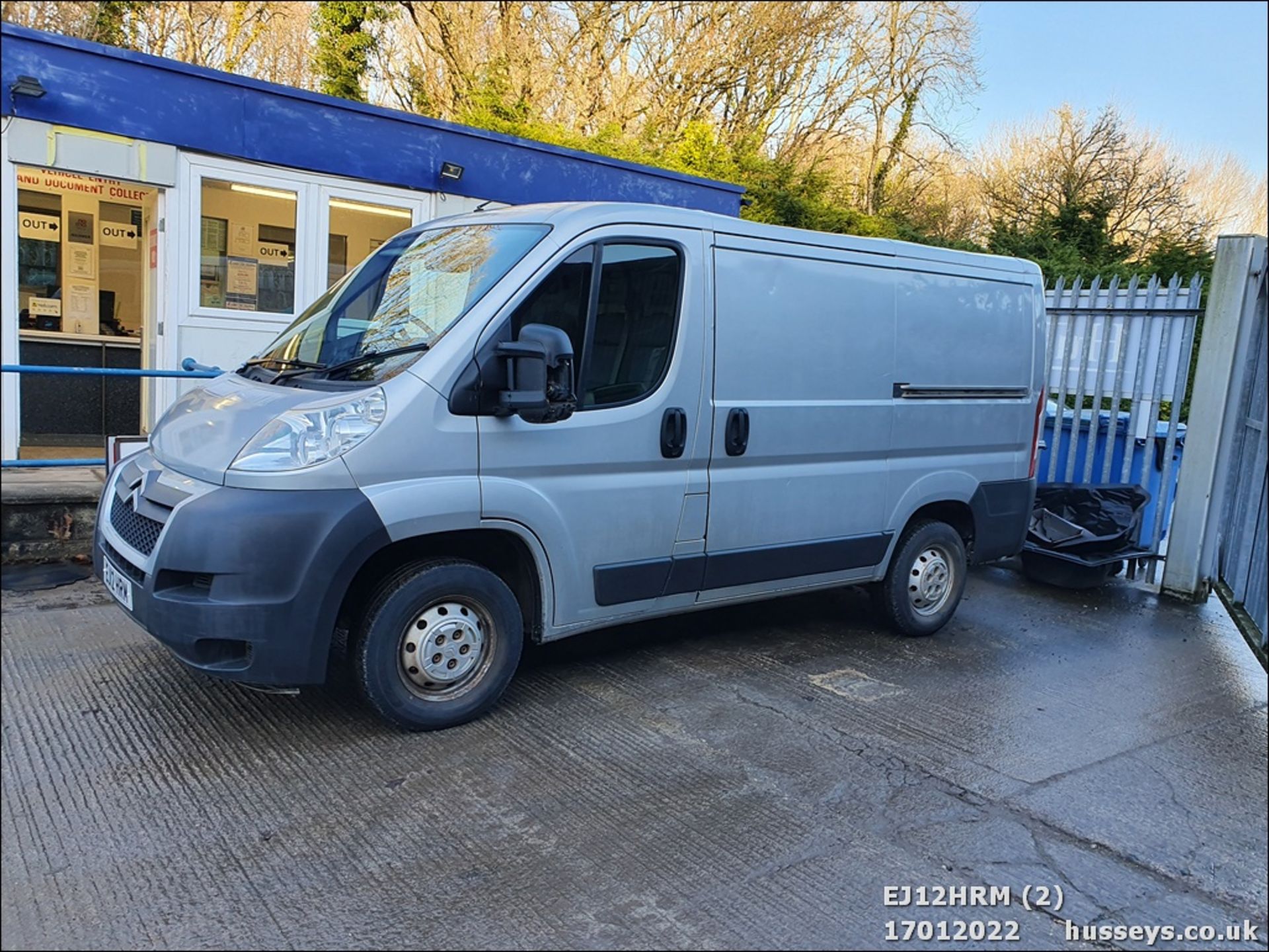 12/12 CITROEN RELAY 30 L1H1 ENTERPRISE - 2198cc 5.dr Van (Silver, 121k) - Image 4 of 24