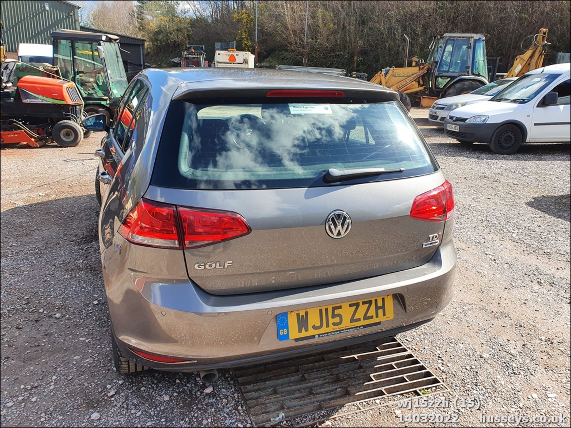 15/15 VOLKSWAGEN GOLF MATCH TDI BMT - 1598cc 5dr Hatchback (Grey, 77k) - Image 16 of 38