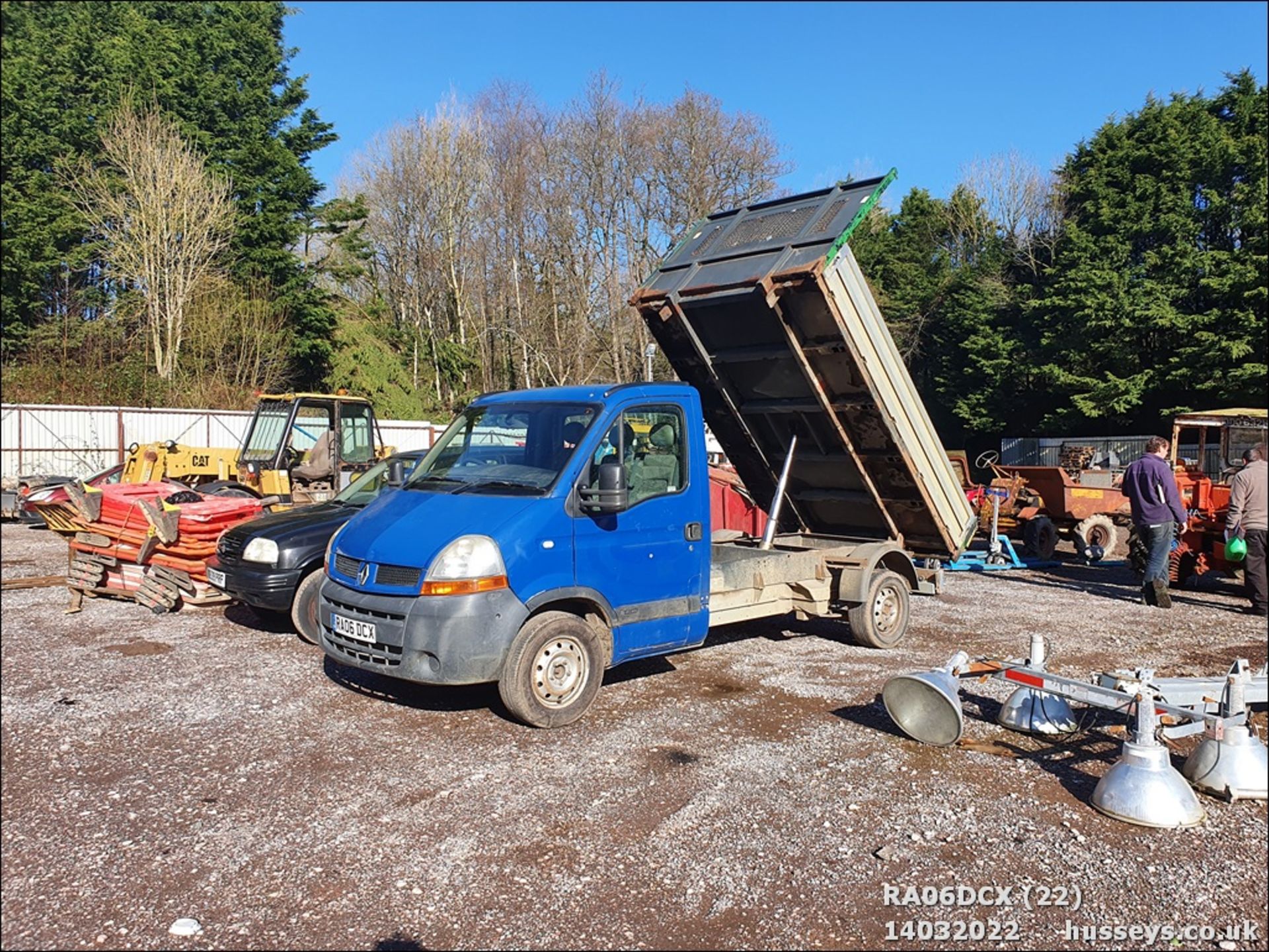 06/06 RENAULT MASTER CCML35 DCI 120 MWB - 2463cc 2dr Tipper (Grey) - Image 23 of 23