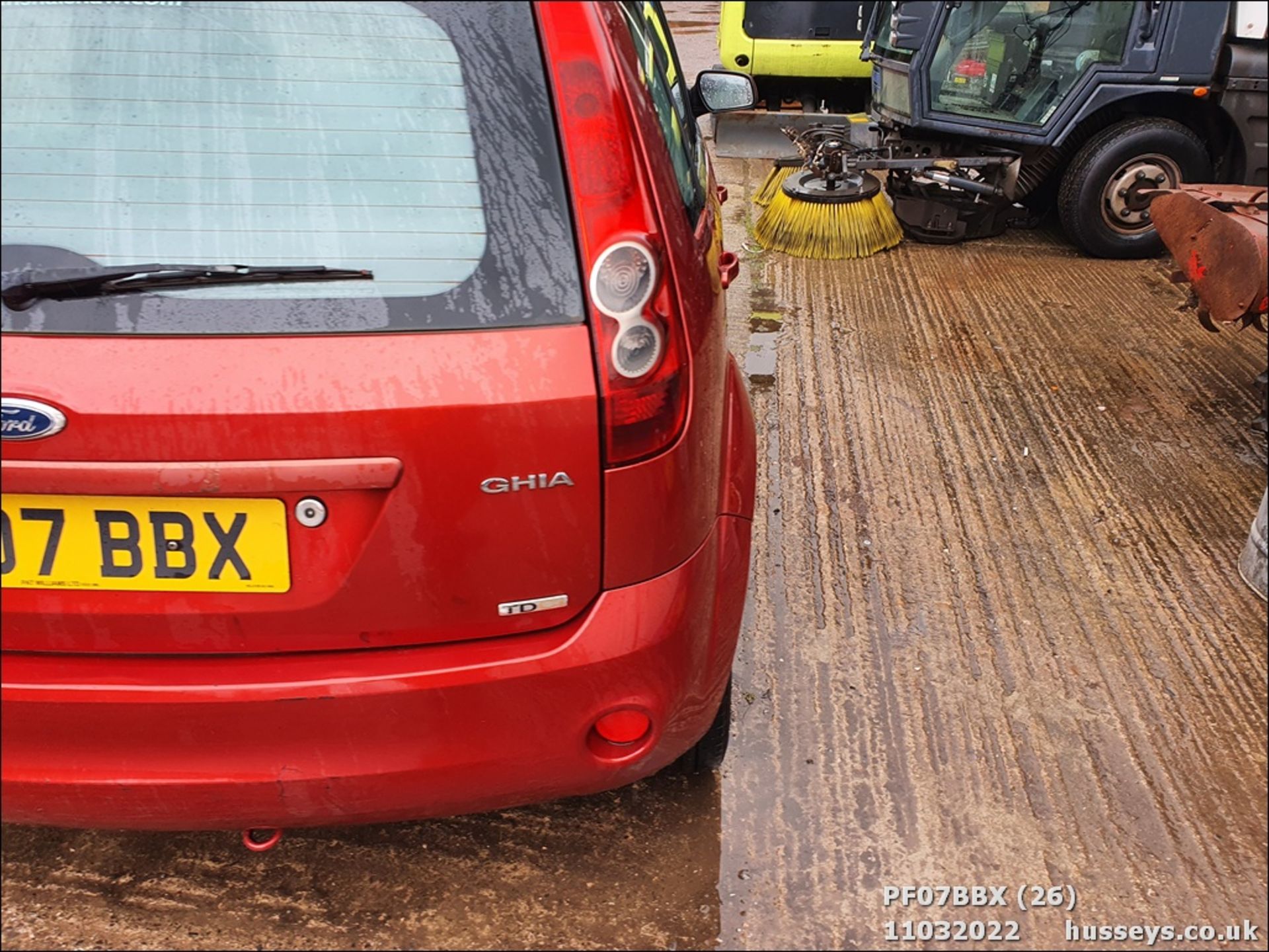 07/07 FORD FIESTA GHIA TDCI - 1399cc 5dr Hatchback (Red, 112k) - Image 26 of 37