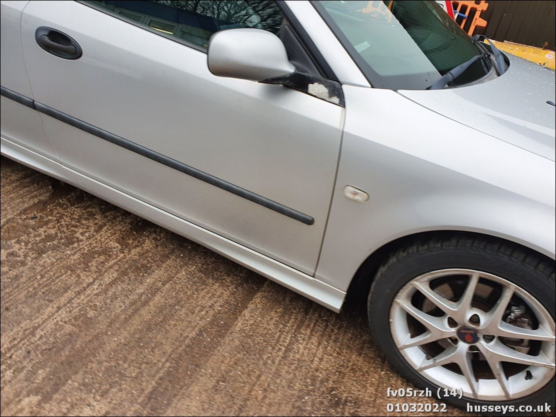 05/05 SAAB 9-3 AERO 210 BHP - 2000cc 2dr Convertible (Silver, 93k) - Image 15 of 33