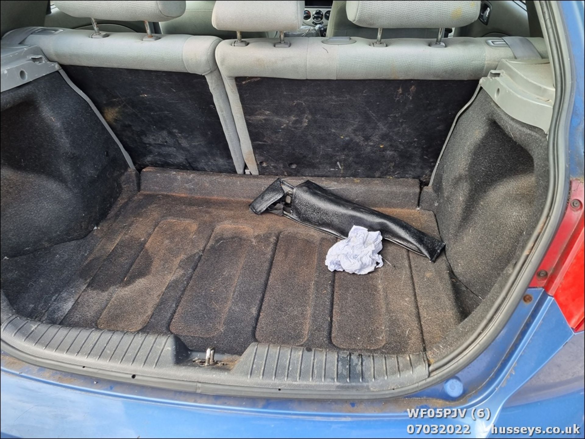 05/05 DAEWOO LACETTI SX - 1598cc 5dr Hatchback (Blue, 80k) - Image 6 of 39