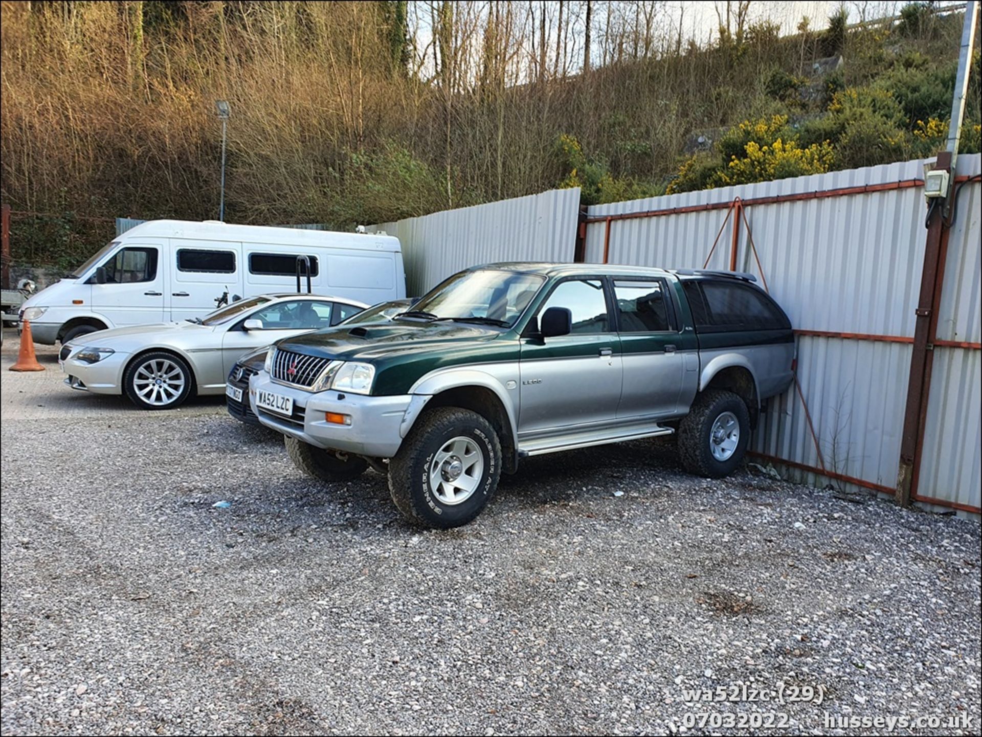 02/52 MITSUBISHI L200 2.5TD 4LIFE 4WD - 2477cc 4x4 (Green/silver, 123k) - Image 28 of 29