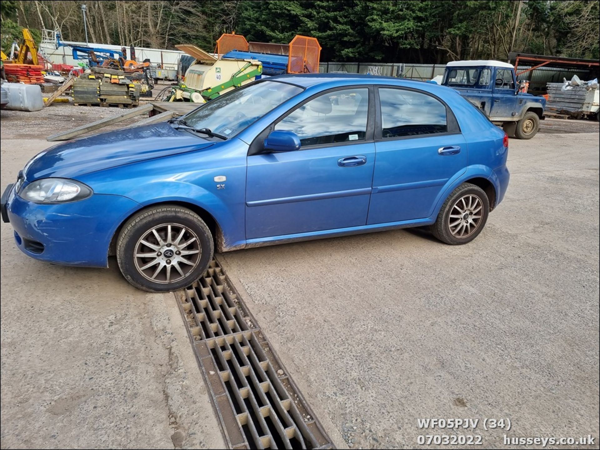 05/05 DAEWOO LACETTI SX - 1598cc 5dr Hatchback (Blue, 80k) - Image 34 of 39