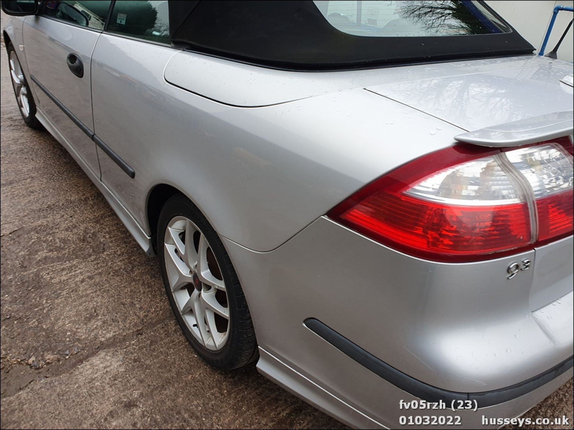 05/05 SAAB 9-3 AERO 210 BHP - 2000cc 2dr Convertible (Silver, 93k) - Image 23 of 33