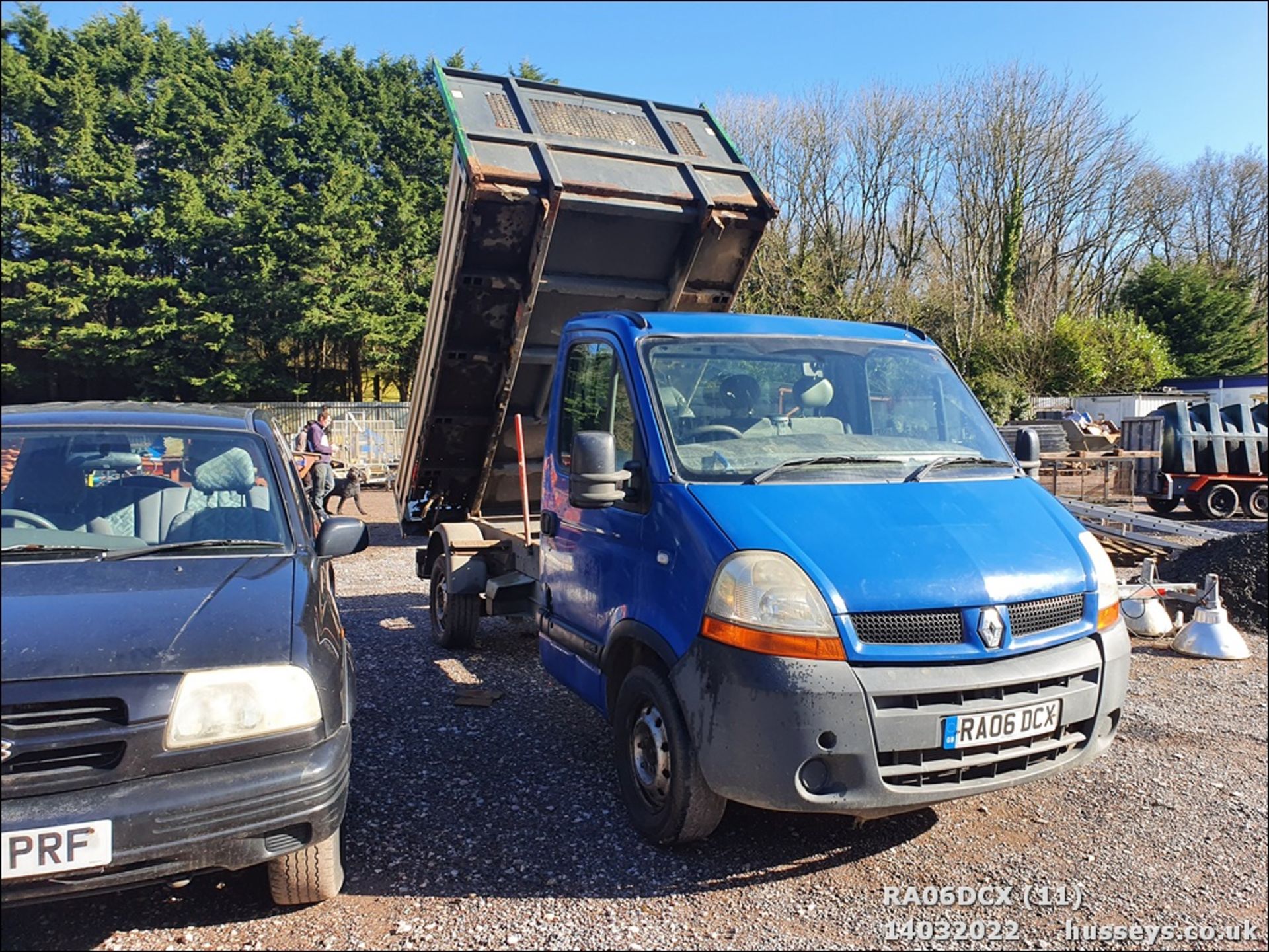 06/06 RENAULT MASTER CCML35 DCI 120 MWB - 2463cc 2dr Tipper (Grey) - Image 12 of 23