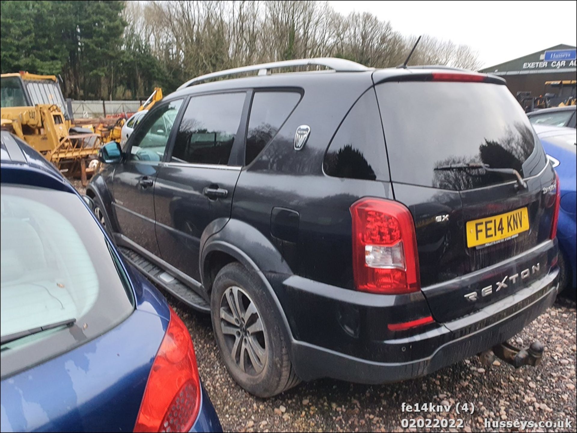 14/14 SSANGYONG REXTON EX AUTO - 1998cc 5dr Estate (Black) - Image 4 of 16