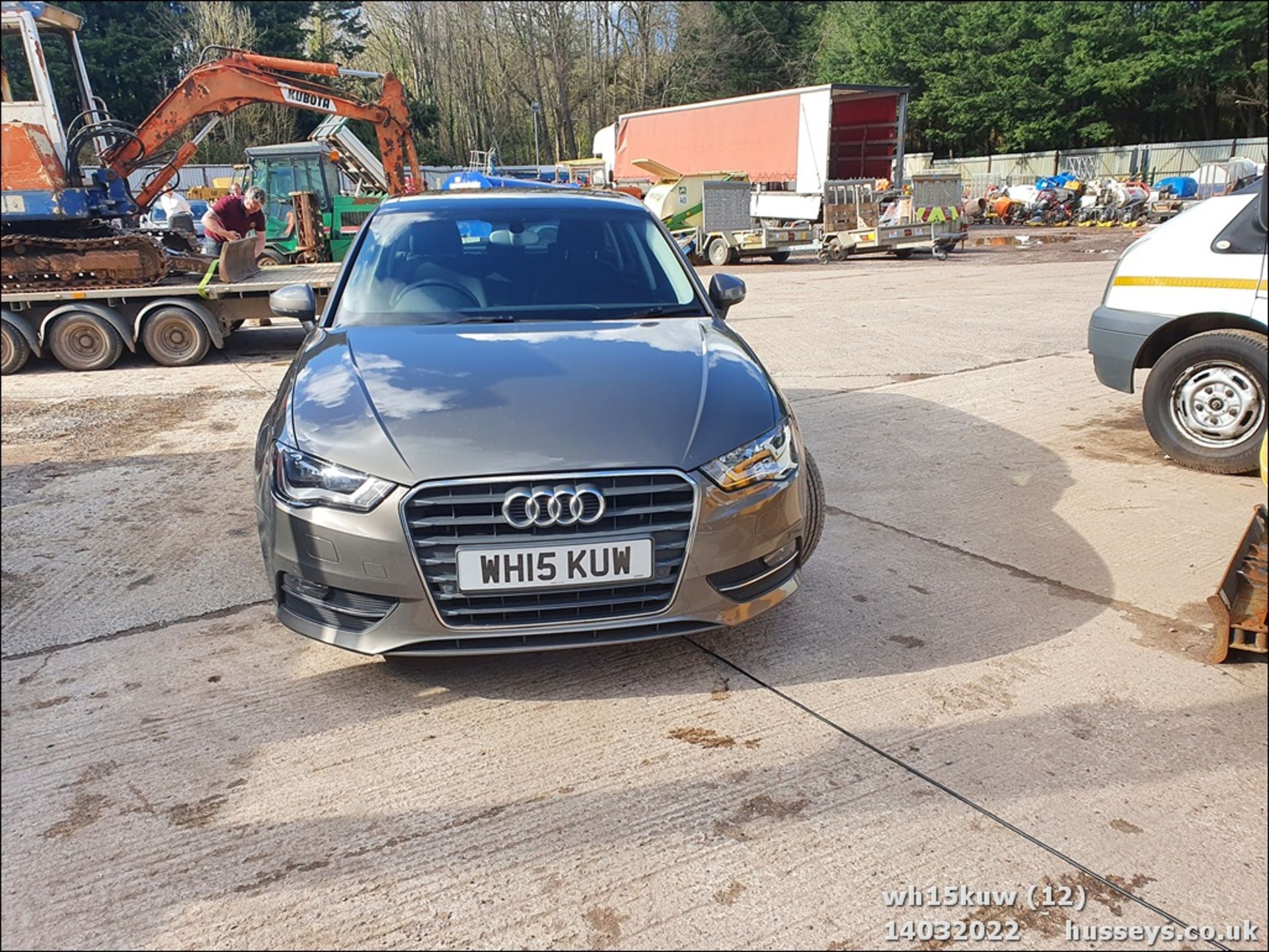 15/15 AUDI A3 SE TECHNIK TDI - 1598cc 5dr Hatchback (Grey, 68k) - Image 13 of 42