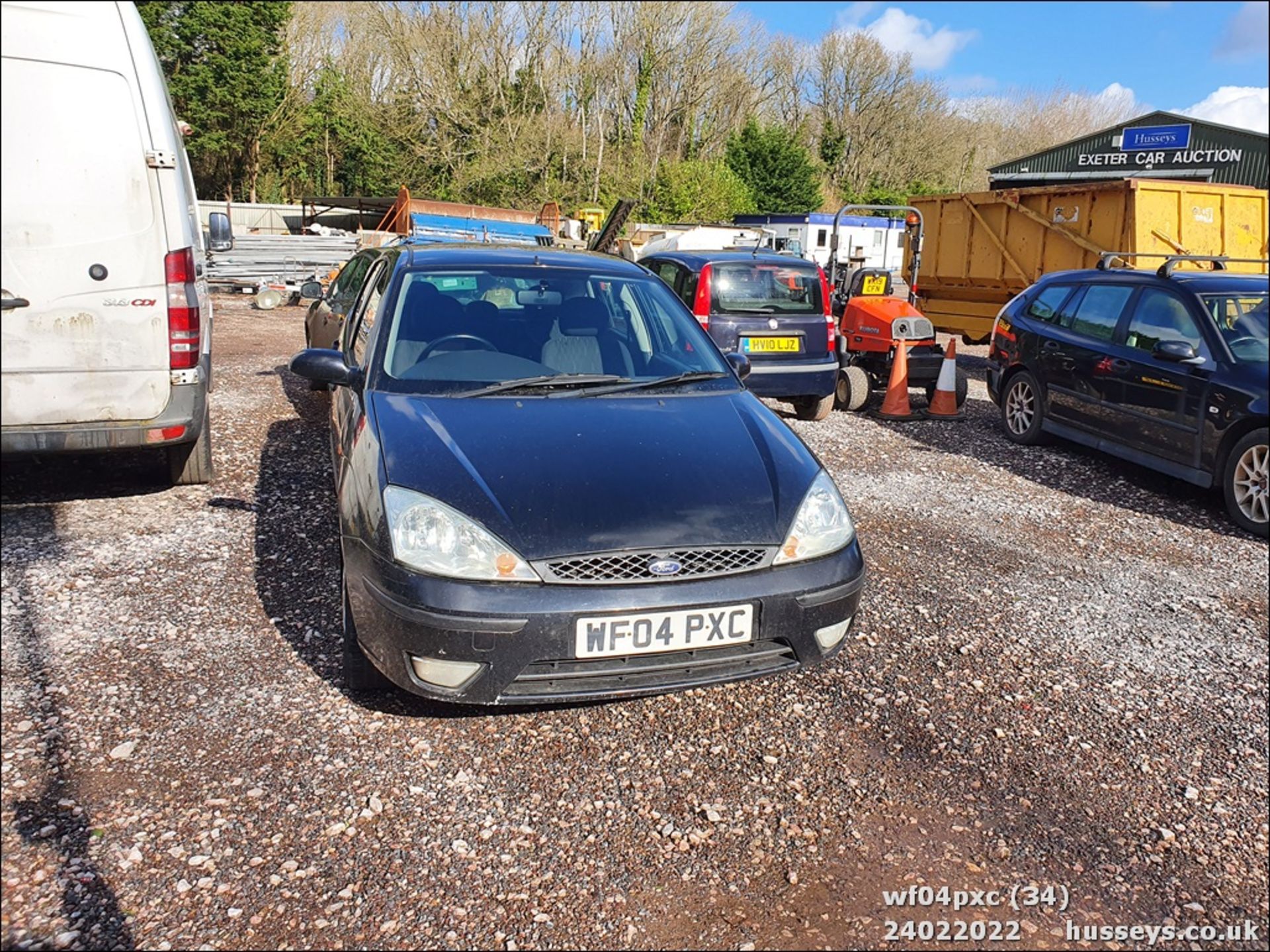 04/04 FORD FOCUS ZETEC - 1796cc 5dr Hatchback (Black) - Image 32 of 32