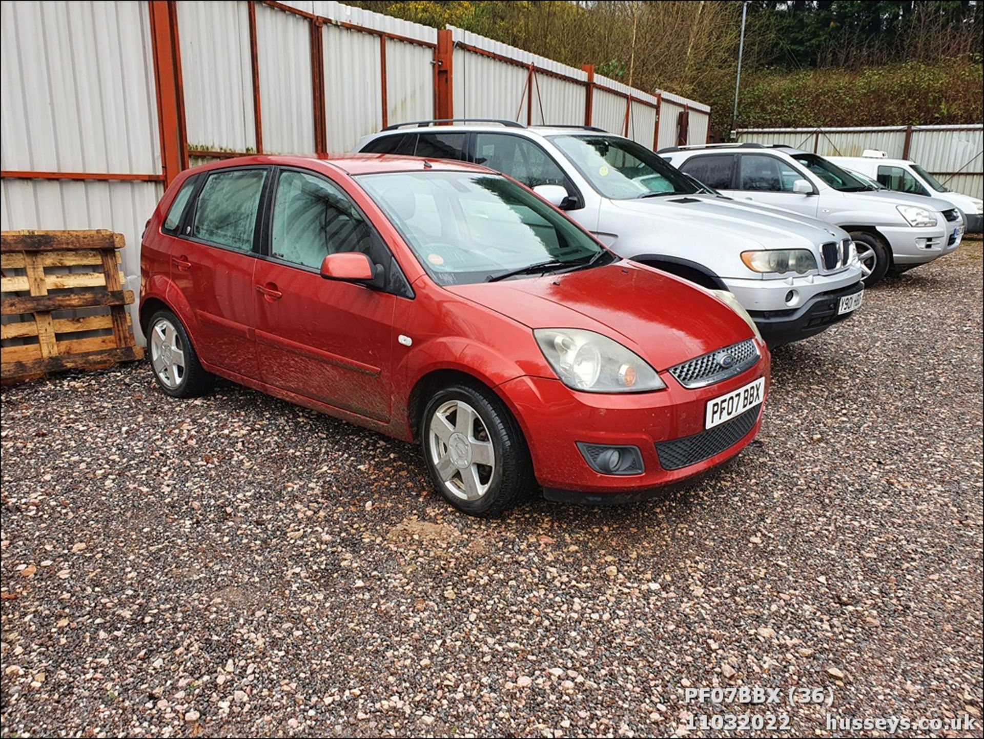 07/07 FORD FIESTA GHIA TDCI - 1399cc 5dr Hatchback (Red, 112k) - Image 36 of 37