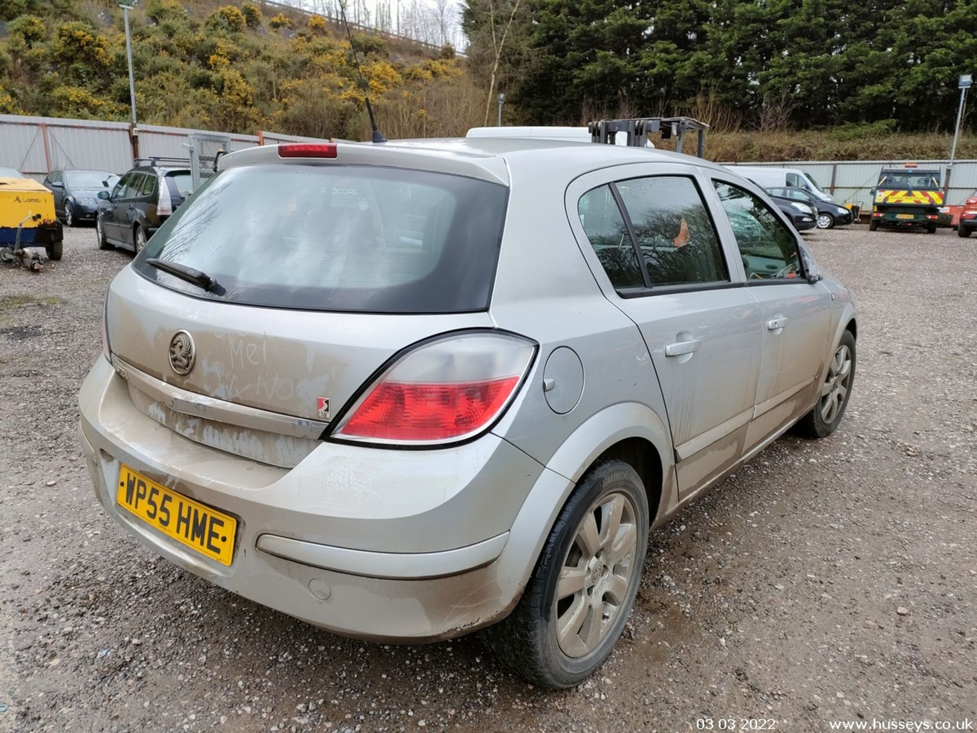06/55 VAUXHALL ASTRA BREEZE - 1598cc 5dr Hatchback (Silver) - Image 12 of 23