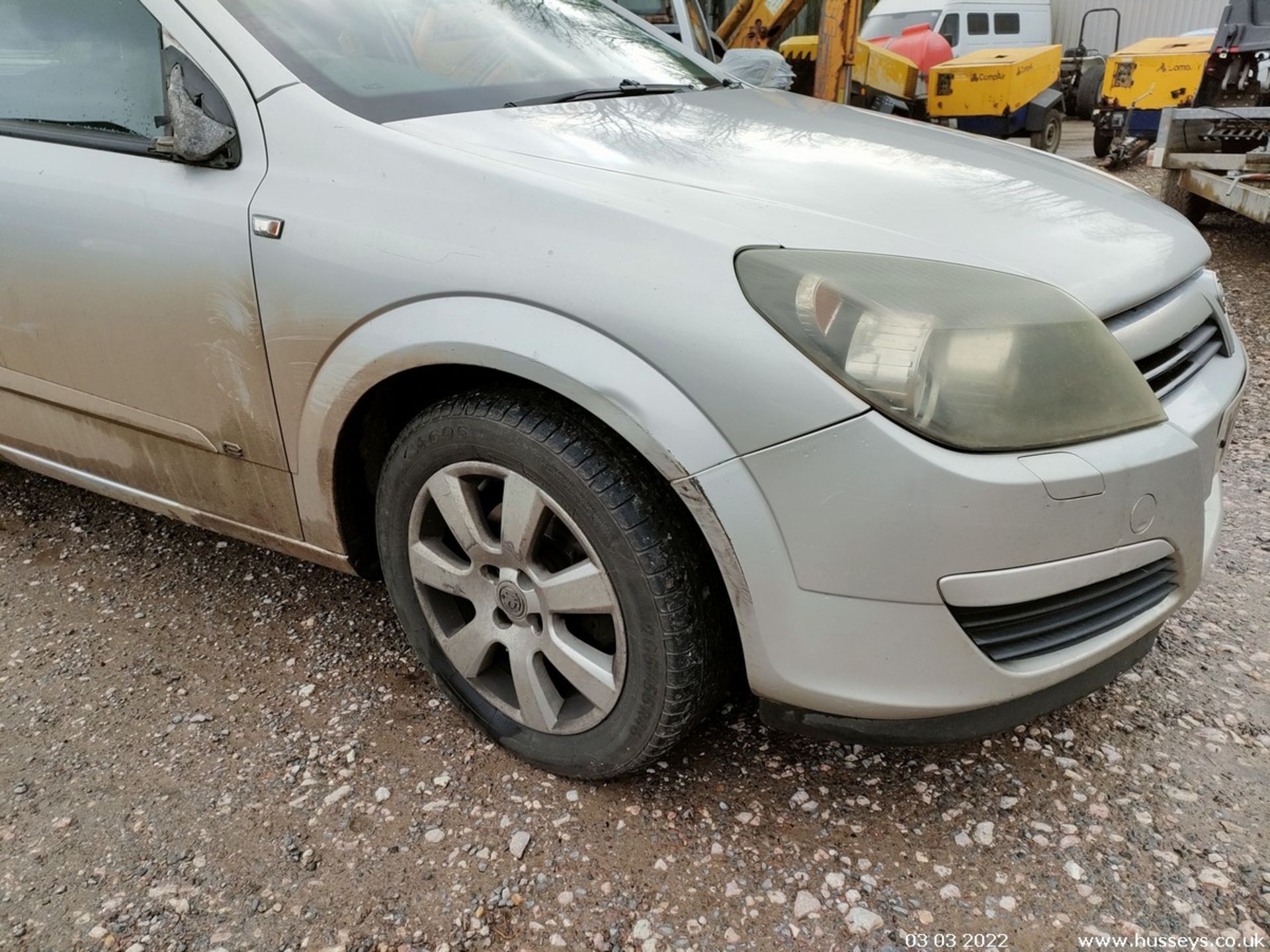 06/55 VAUXHALL ASTRA BREEZE - 1598cc 5dr Hatchback (Silver) - Image 16 of 23