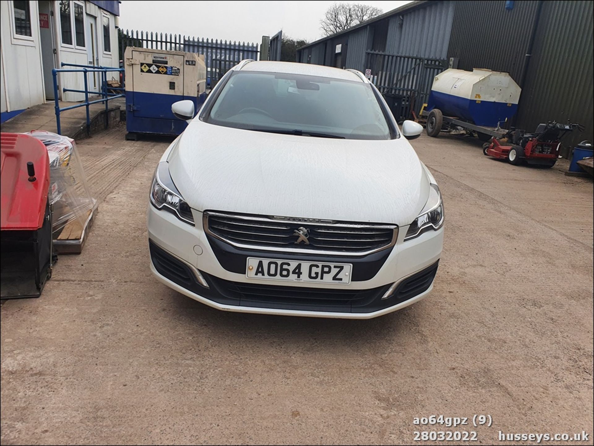 14/64 PEUGEOT 508 ACTIVE SW E-HDI - 1560cc 5dr Estate (White, 137k) - Image 9 of 41