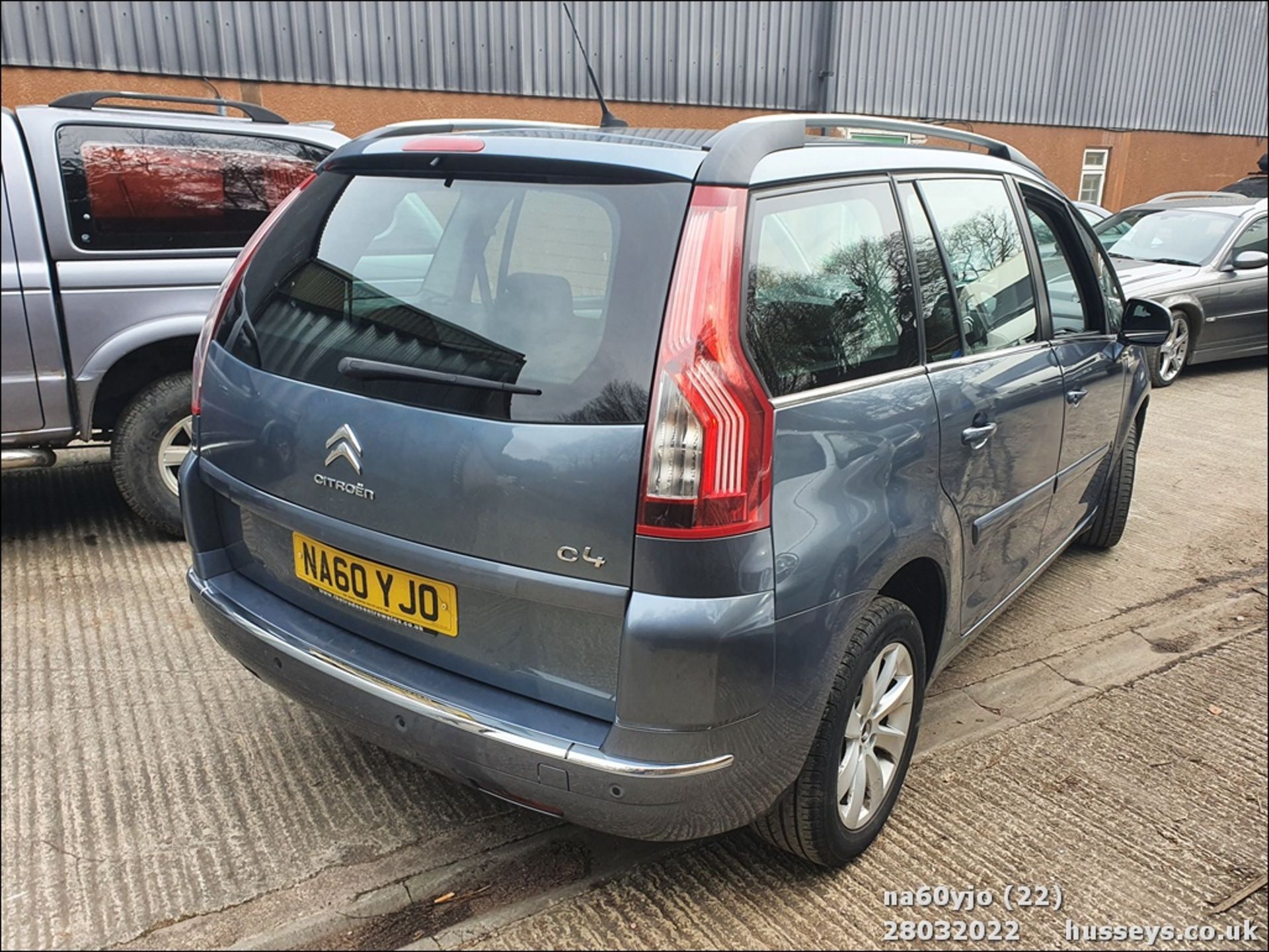 10/60 CITROEN C4 GRAND PICASSO VTR+ HDI - 1560cc 5dr MPV (Grey, 72k) - Image 22 of 45