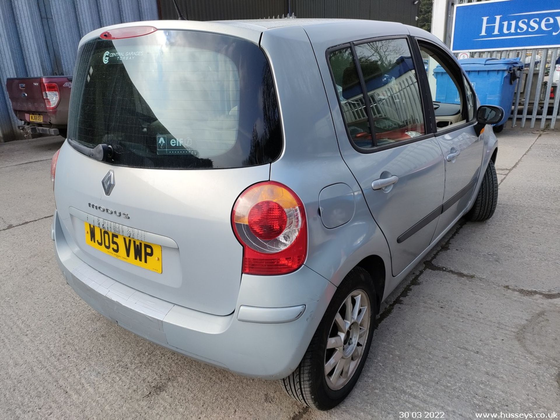 05/05 RENAULT MODUS PRIVILEGE 16V AUTO - 1598cc 5dr Hatchback (Silver) - Image 11 of 19