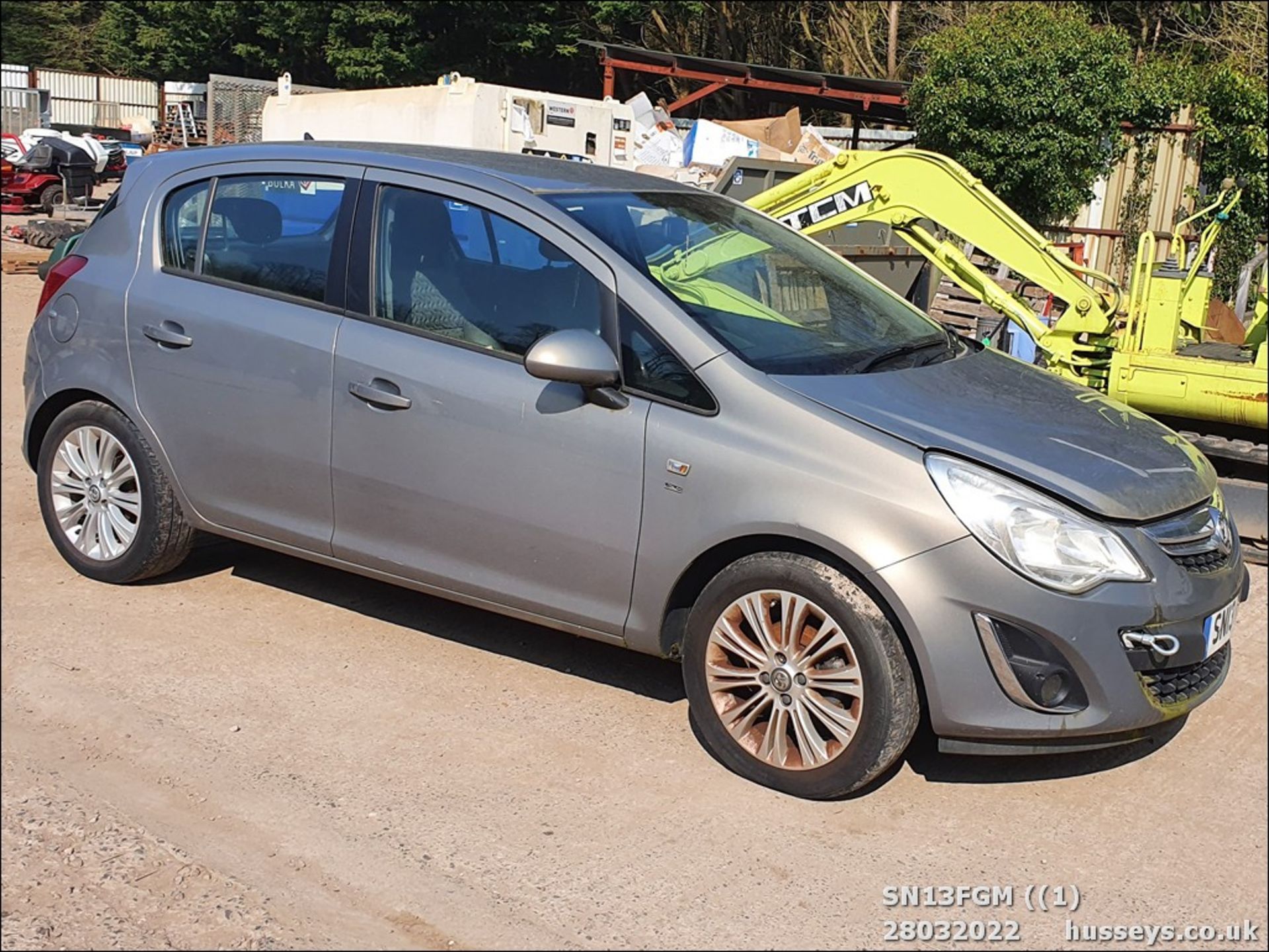 13/13 VAUXHALL CORSA SE AUTO - 1398cc 5dr Hatchback (Brown)