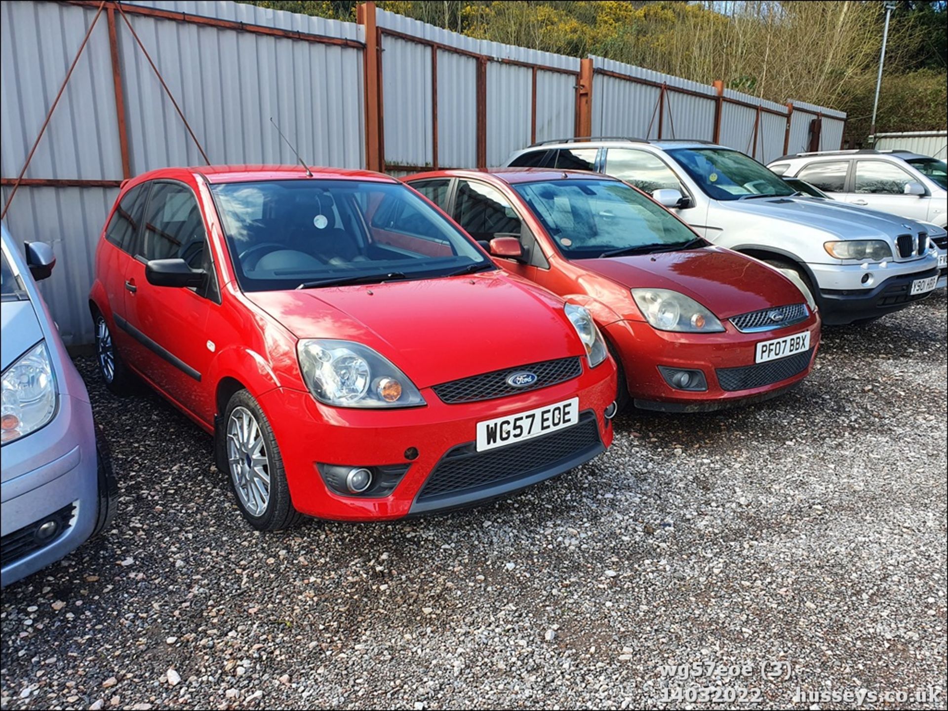 07/57 FORD FIESTA ZETEC S - 1596cc 3dr Hatchback (Red) - Image 3 of 15