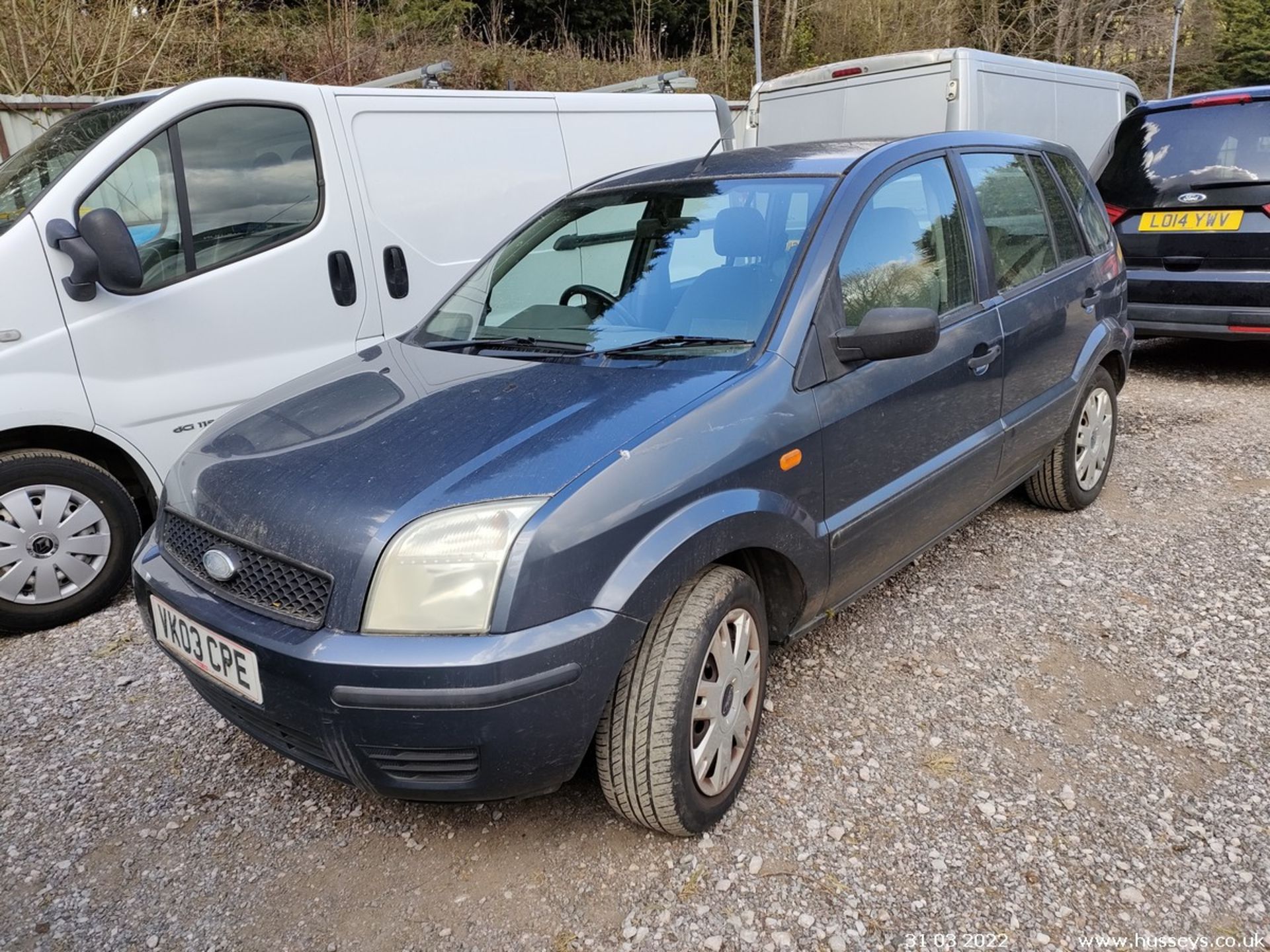 03/03 FORD FUSION 2 16V - 1388cc 5dr Hatchback (Grey)