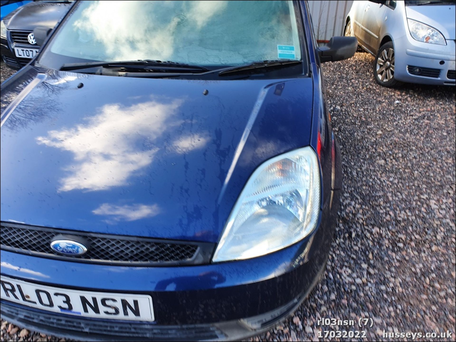 03/03 FORD FIESTA - 1388cc 5dr Hatchback (Blue, 117k) - Image 8 of 28