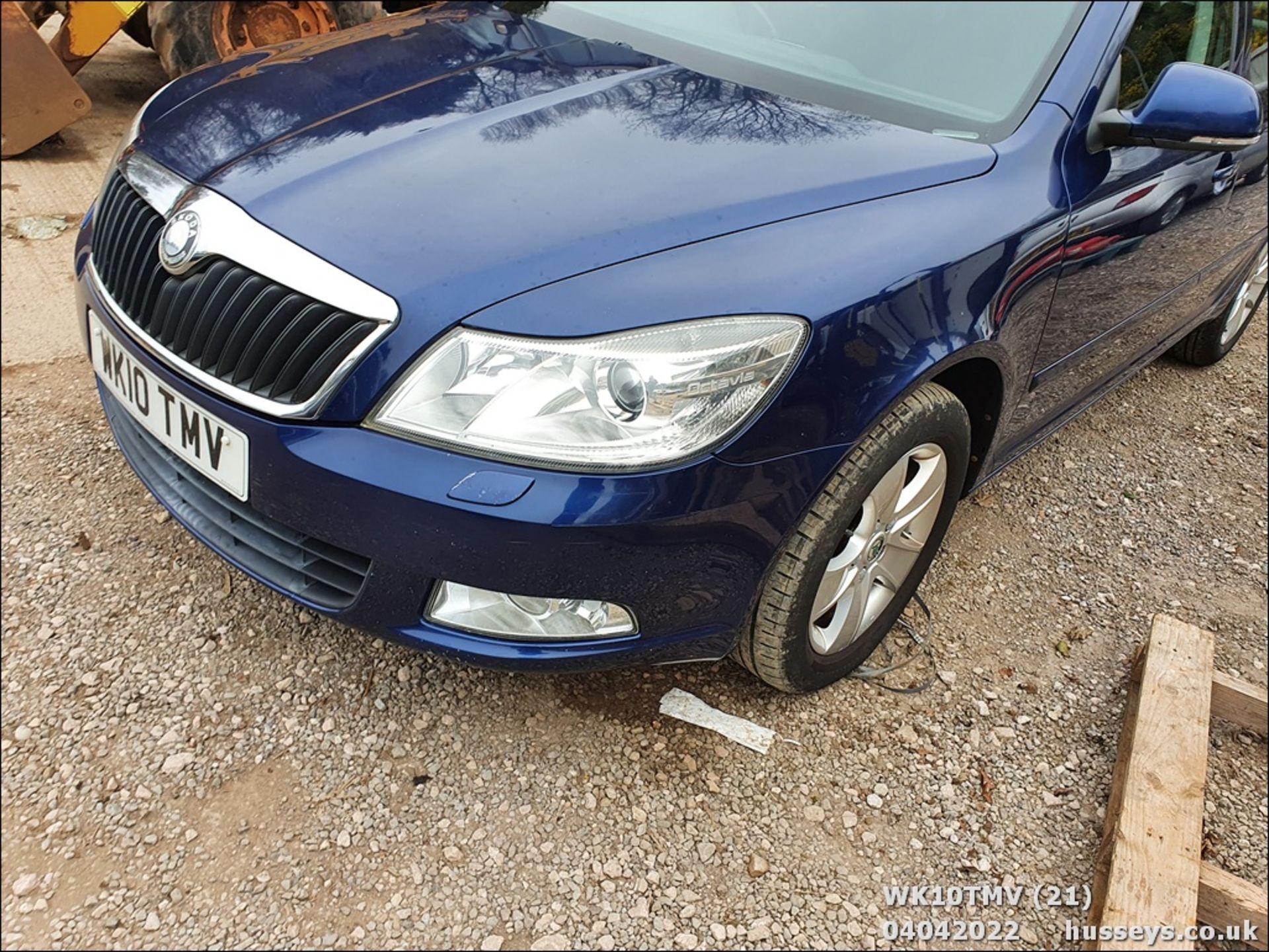 10/10 SKODA OCTAVIA ELEGANCE TDI CR - 1598cc 5dr Estate (Blue, 129k) - Image 21 of 34