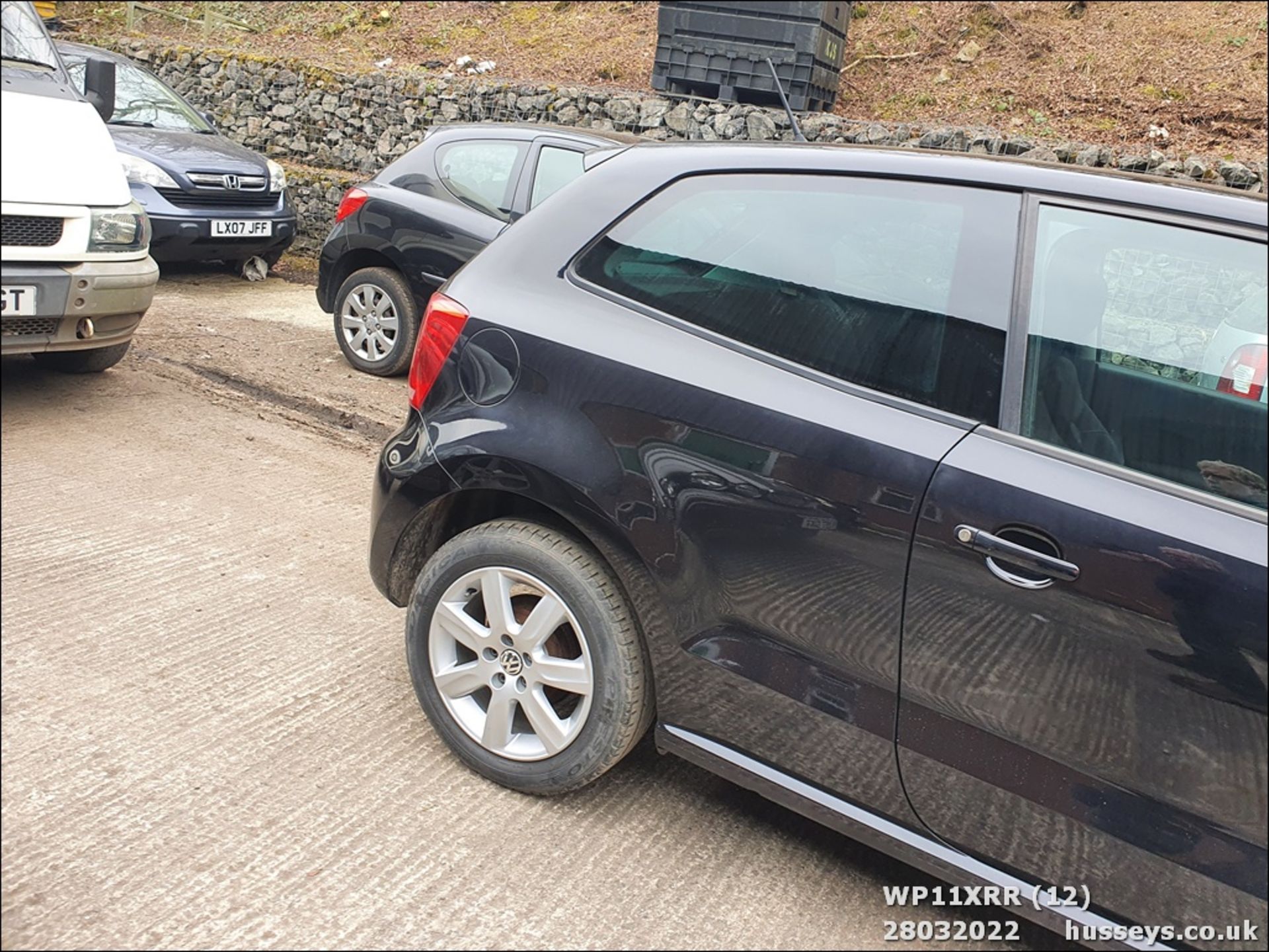 11/11 VOLKSWAGEN POLO MATCH 60 - 1198cc 3dr Hatchback (Black, 127k) - Image 12 of 40