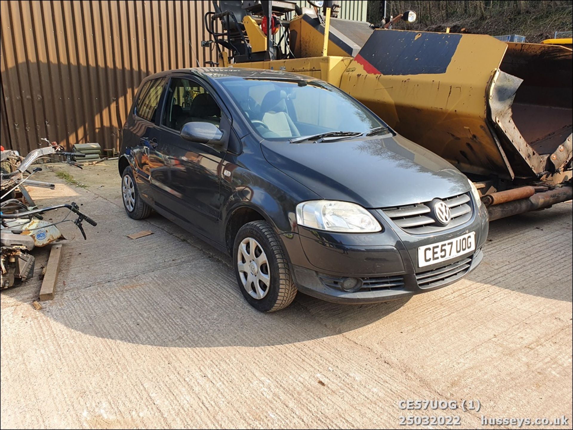 07/57 VOLKSWAGEN URBAN FOX 55 - 1198cc 3dr Hatchback (Grey) - Image 2 of 29