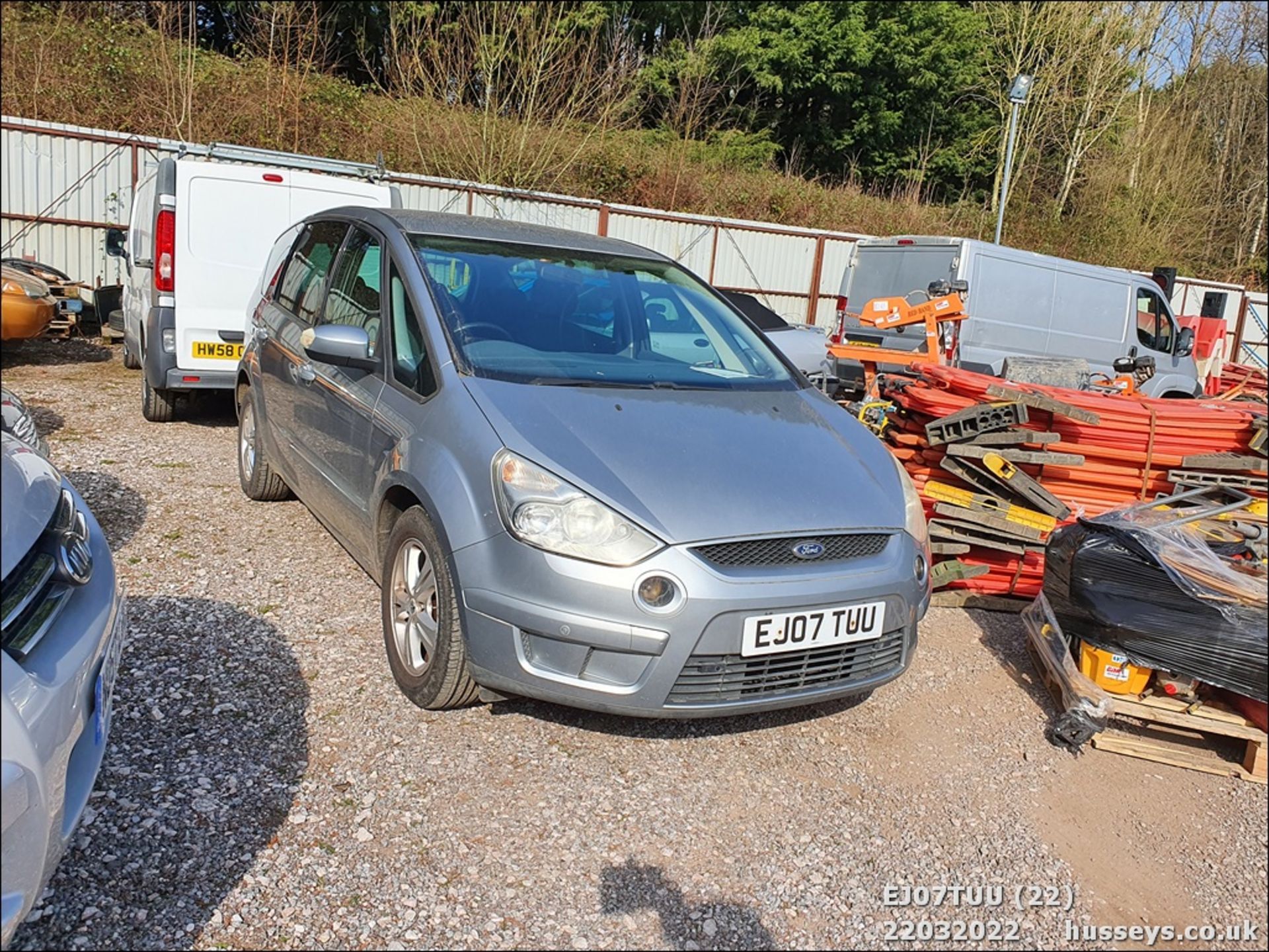 07/07 FORD S-MAX ZETEC - 1999cc 5dr MPV (Silver) - Image 22 of 26