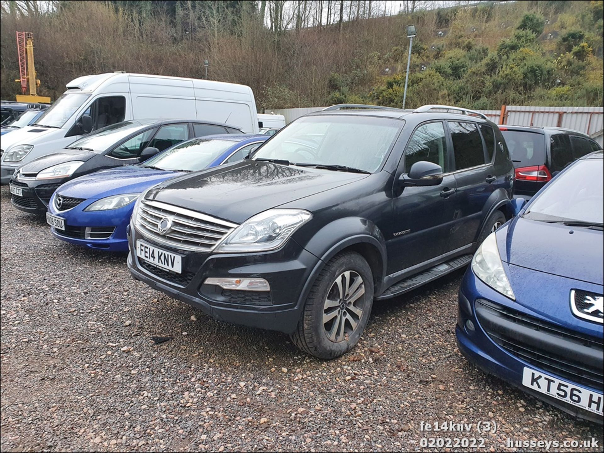 14/14 SSANGYONG REXTON EX AUTO - 1998cc 5dr Estate (Black) - Image 3 of 16