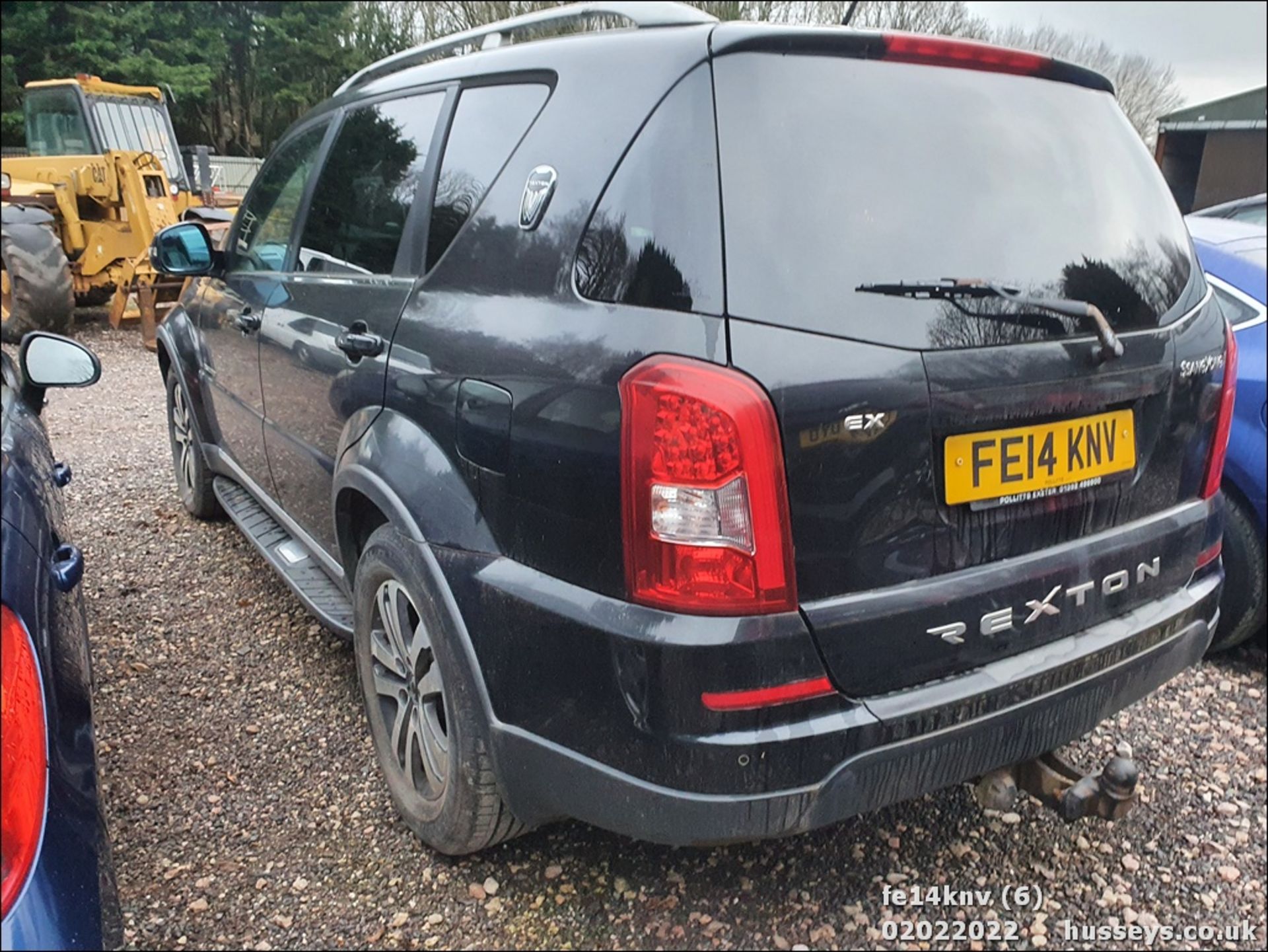 14/14 SSANGYONG REXTON EX AUTO - 1998cc 5dr Estate (Black) - Image 6 of 16