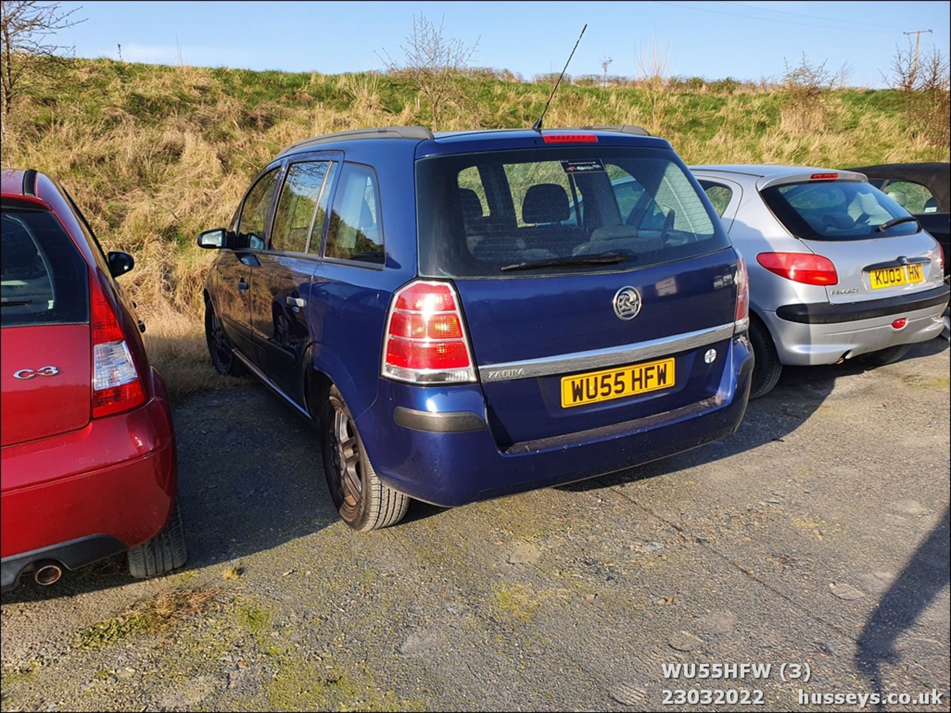 06/55 VAUXHALL ZAFIRA EXPRESSION - 1598cc 5dr MPV (Blue) - Image 4 of 32