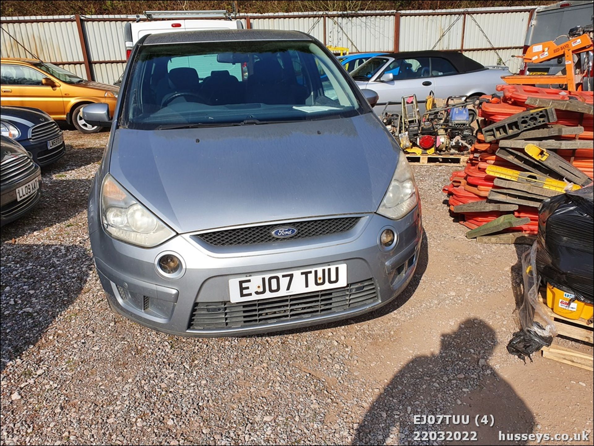 07/07 FORD S-MAX ZETEC - 1999cc 5dr MPV (Silver) - Image 4 of 26