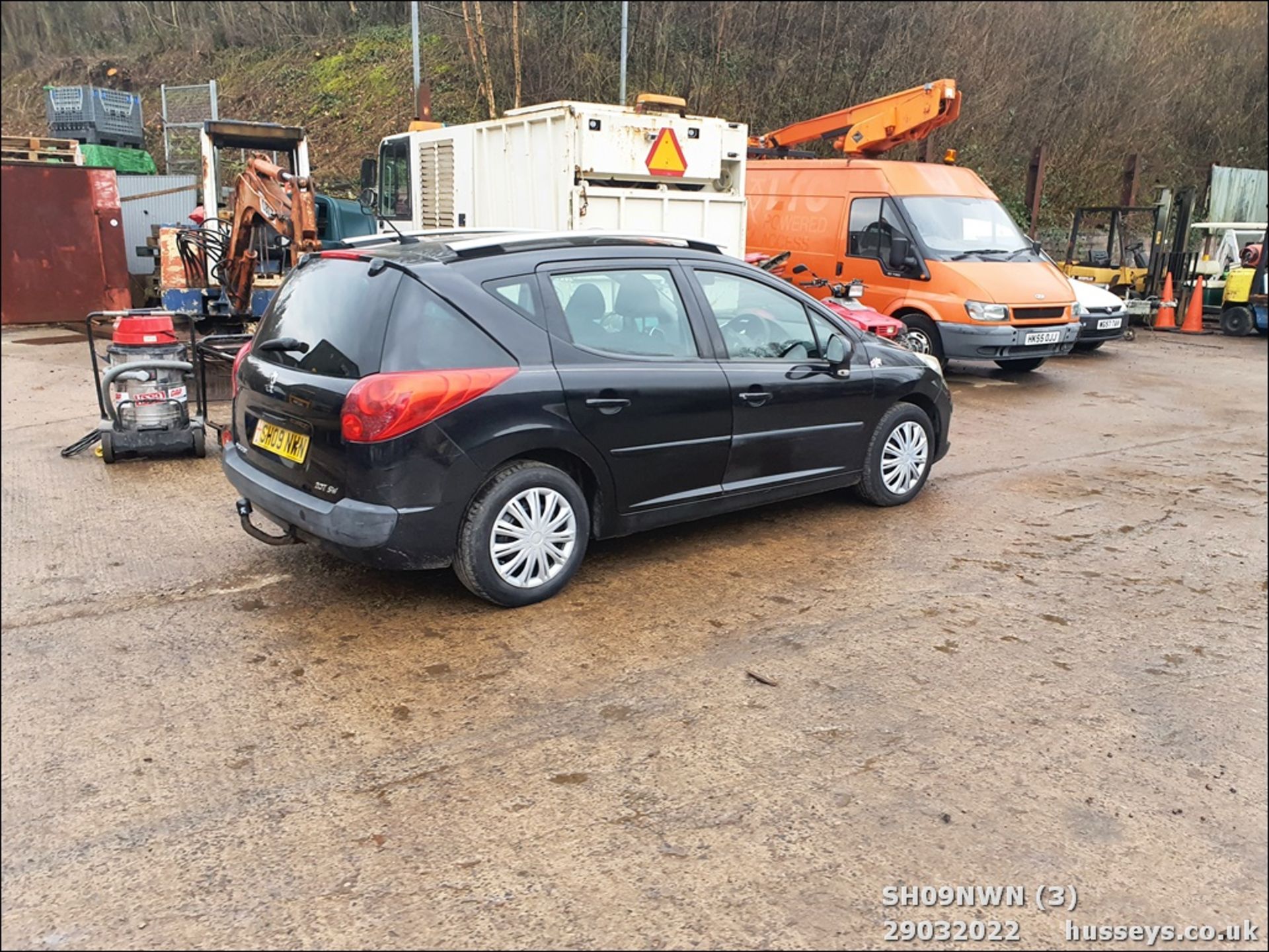 09/09 PEUGEOT 207 S SW HDI - 1560cc 5dr Estate (Black, 124k) - Image 4 of 31