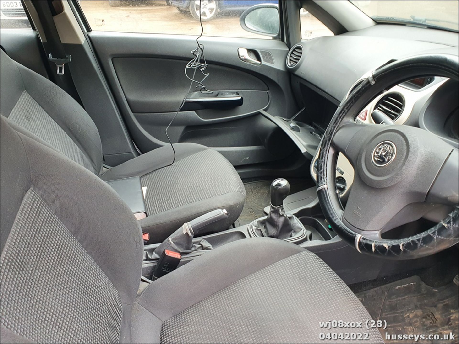 08/08 VAUXHALL CORSA LIFE CDTI - 1248cc 5dr Hatchback (White) - Image 28 of 52