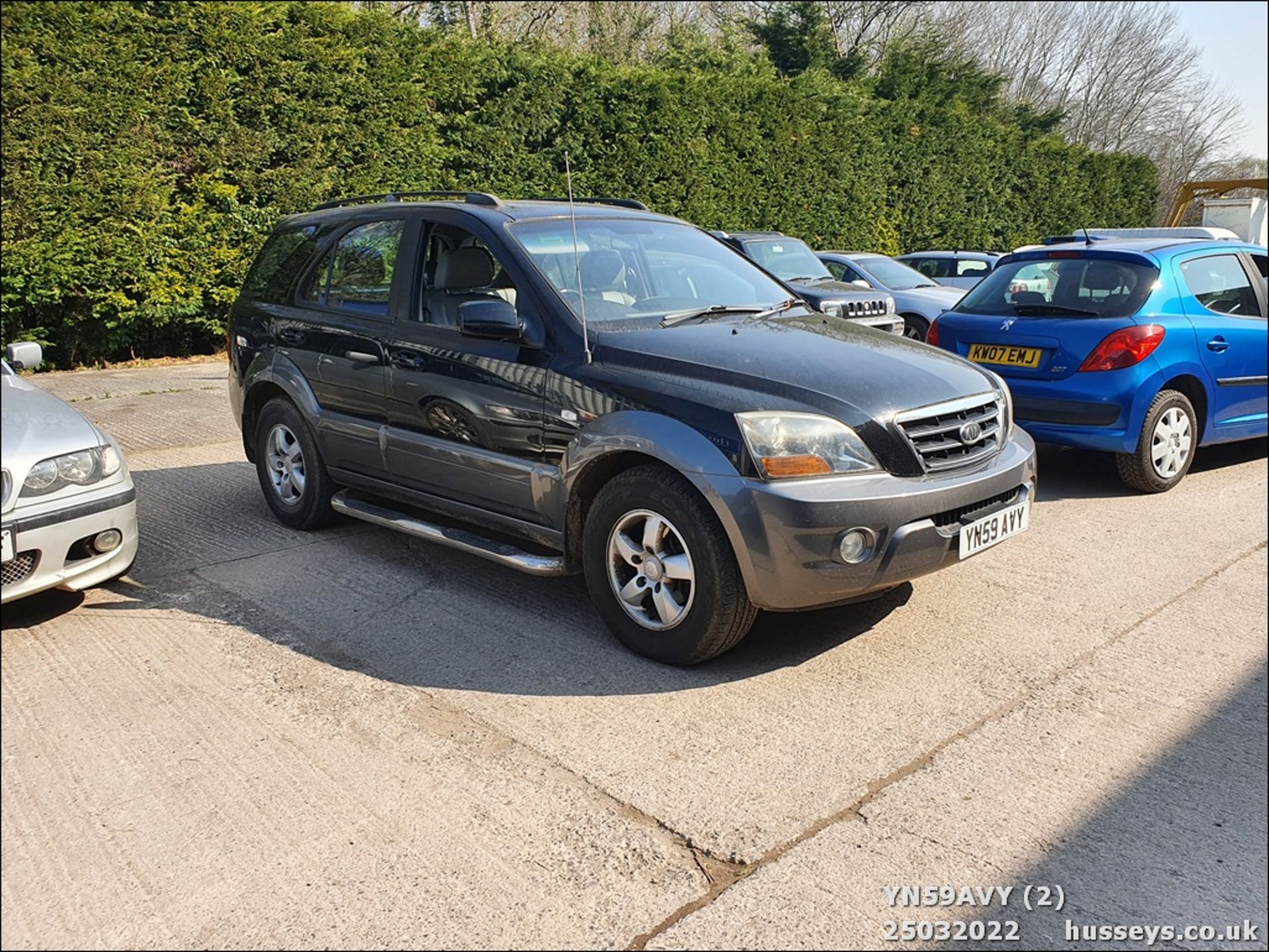 09/59 KIA - 2497cc 5dr MPV (Black, 55k) - Image 3 of 45