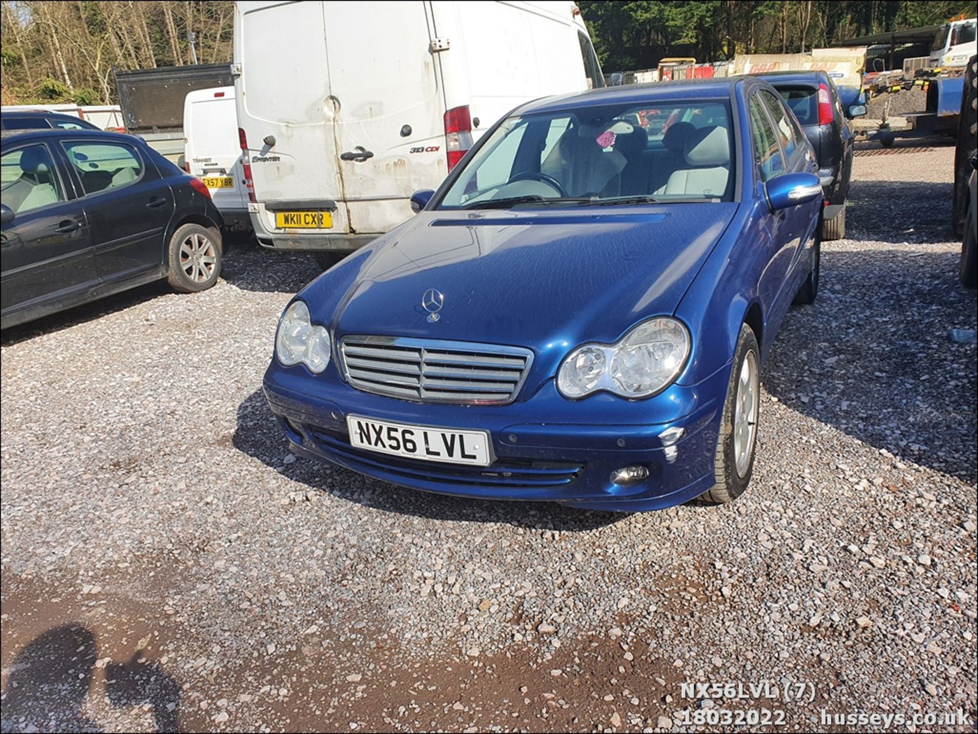 06/56 MERCEDES C180 KOMP. CLASSIC SE A - 1796cc 4dr Saloon (Blue, 89k) - Image 7 of 24