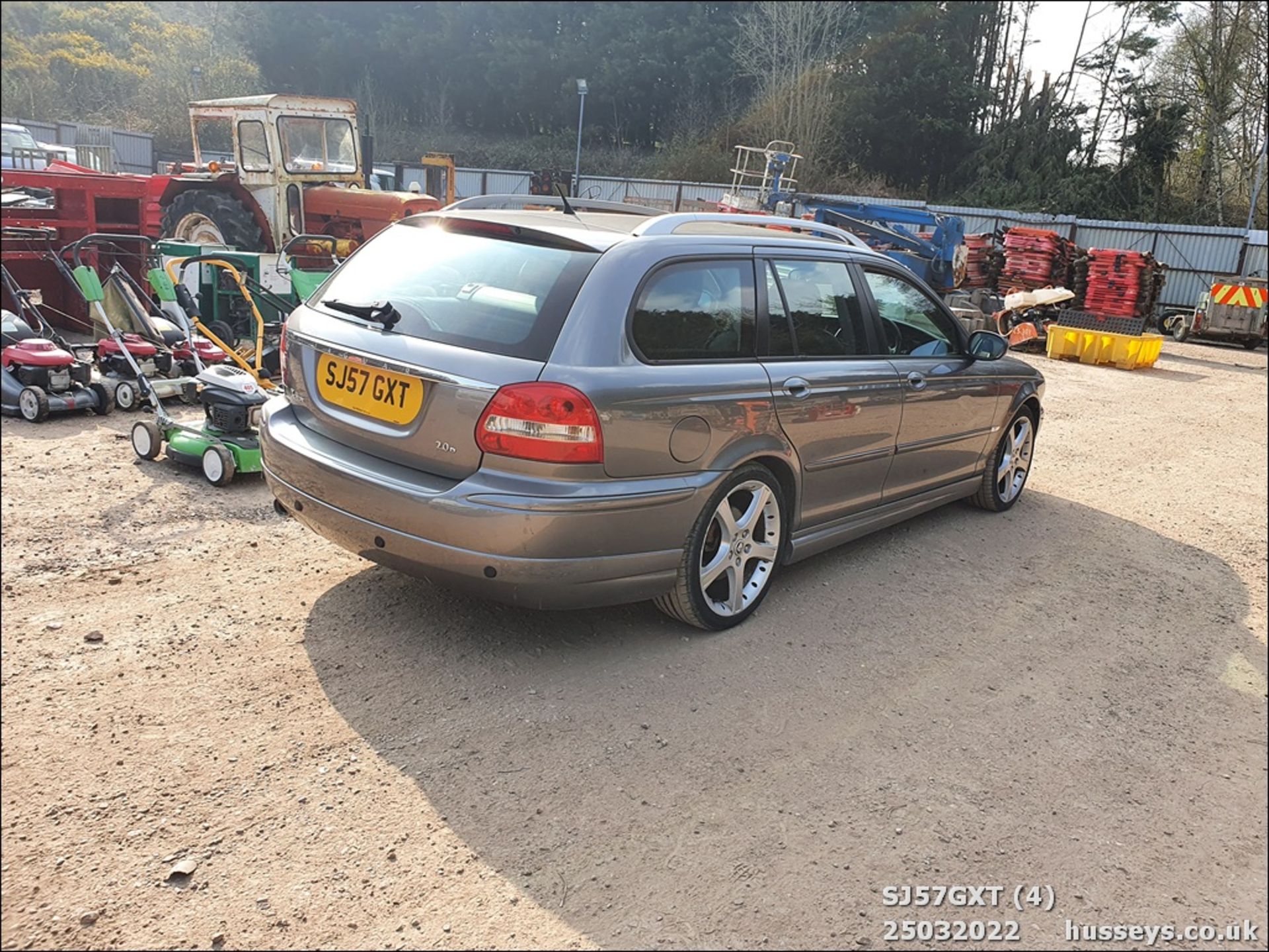 07/57 JAGUAR X-TYPE S D - 1998cc 5dr Estate (Grey) - Image 5 of 40