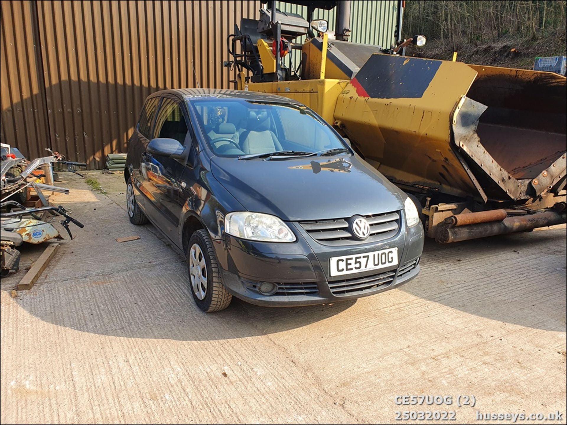 07/57 VOLKSWAGEN URBAN FOX 55 - 1198cc 3dr Hatchback (Grey) - Image 3 of 29