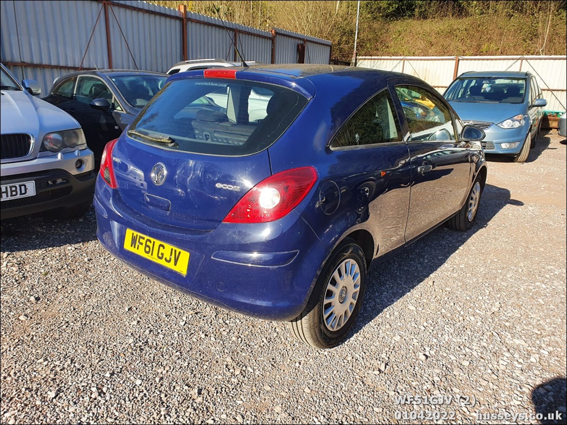 11/61 VAUXHALL CORSA S CDTI ECOFLEX - 1248cc 3dr Hatchback (Blue, 95k) - Image 3 of 20