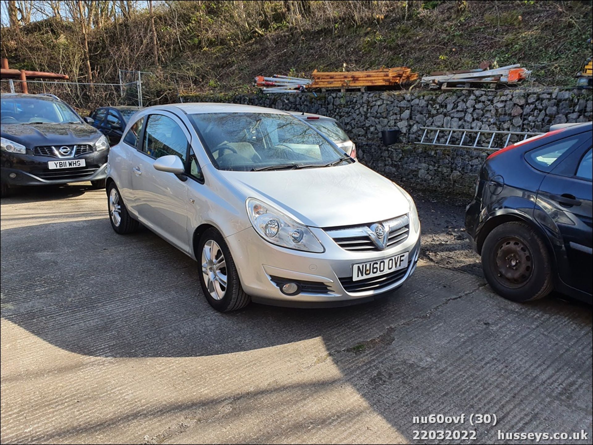 10/60 VAUXHALL CORSA SE - 1229cc 3dr Hatchback (Silver) - Image 30 of 31