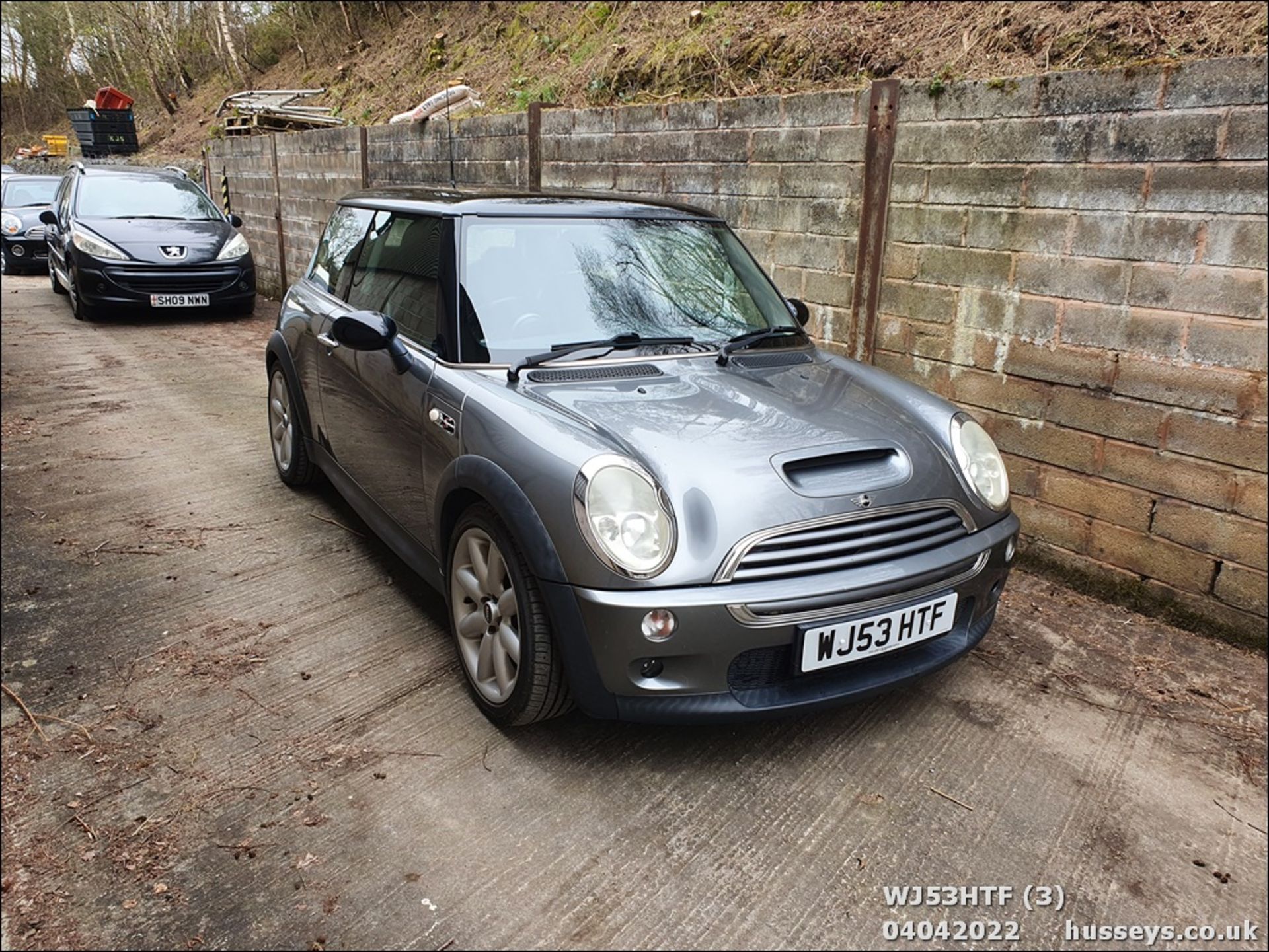 03/53 MINI MINI COOPER S - 1598cc 3dr Hatchback (Grey, 85k) - Image 3 of 24