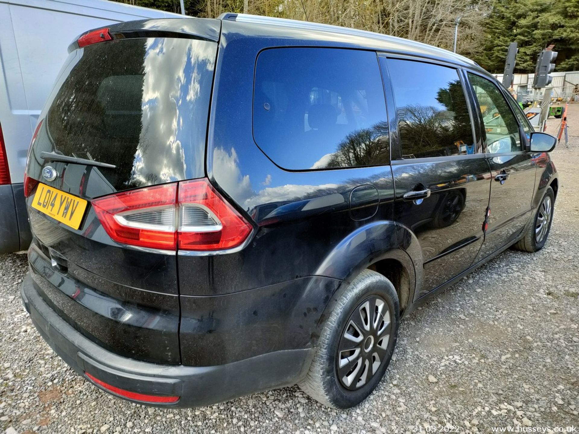 14/14 FORD GALAXY ZETEC TDCI AUTO - 1997cc 5dr MPV (Black, 182k) - Image 12 of 20