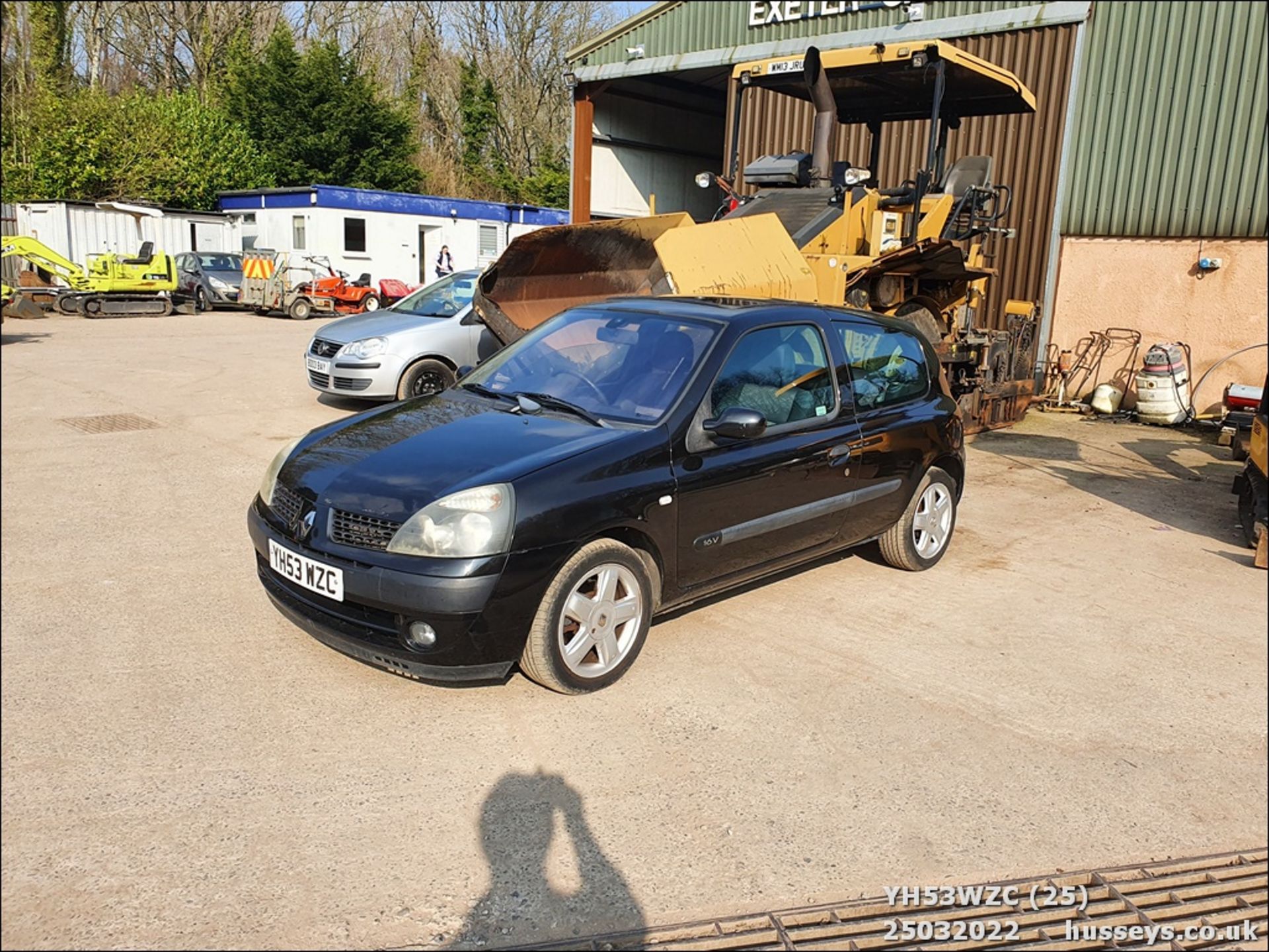 04/53 RENAULT CLIO DYNAMIQUE 16V - 1149cc 3dr Hatchback (Black, 90k) - Image 26 of 29