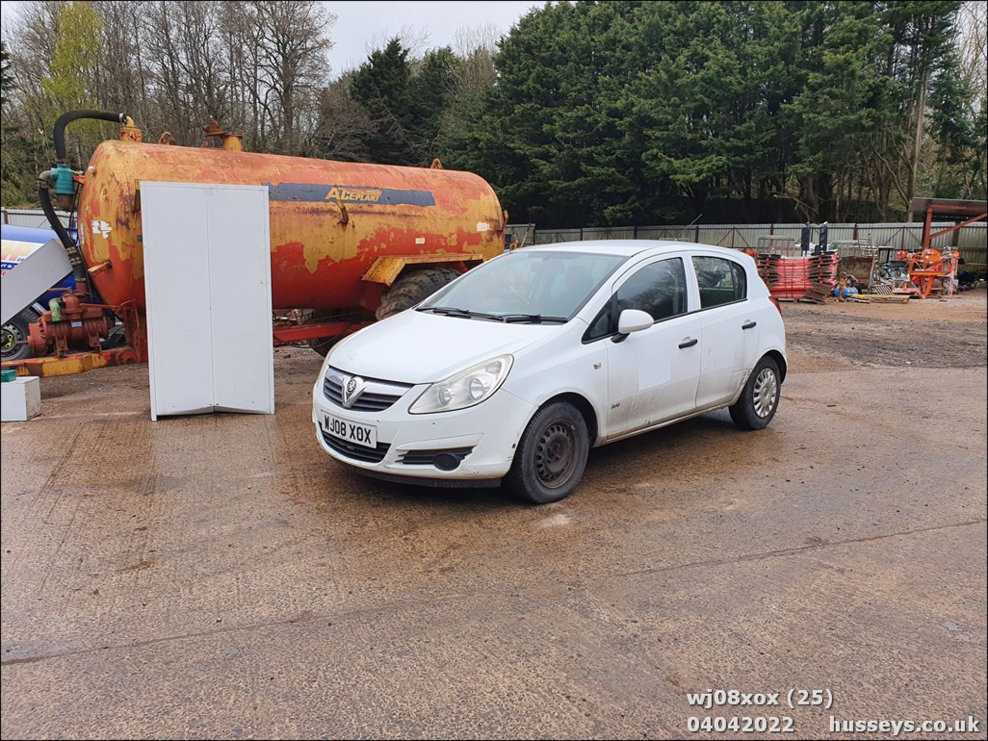 08/08 VAUXHALL CORSA LIFE CDTI - 1248cc 5dr Hatchback (White) - Image 25 of 52