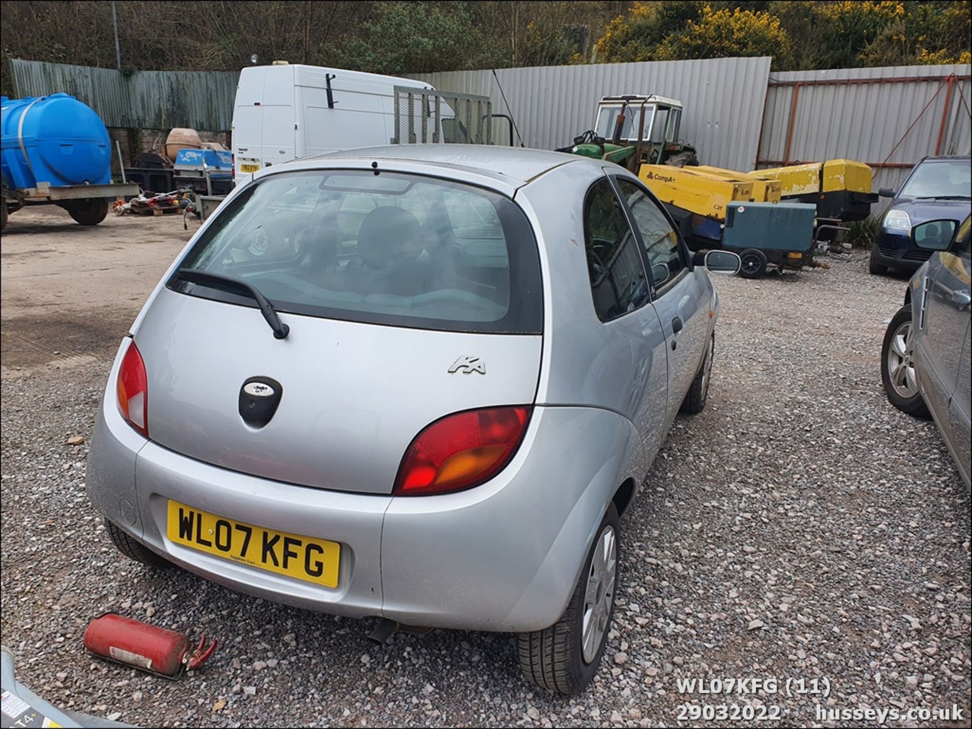 07/07 FORD KA STYLE CLIMATE - 1297cc 3dr Hatchback (Silver) - Image 11 of 24