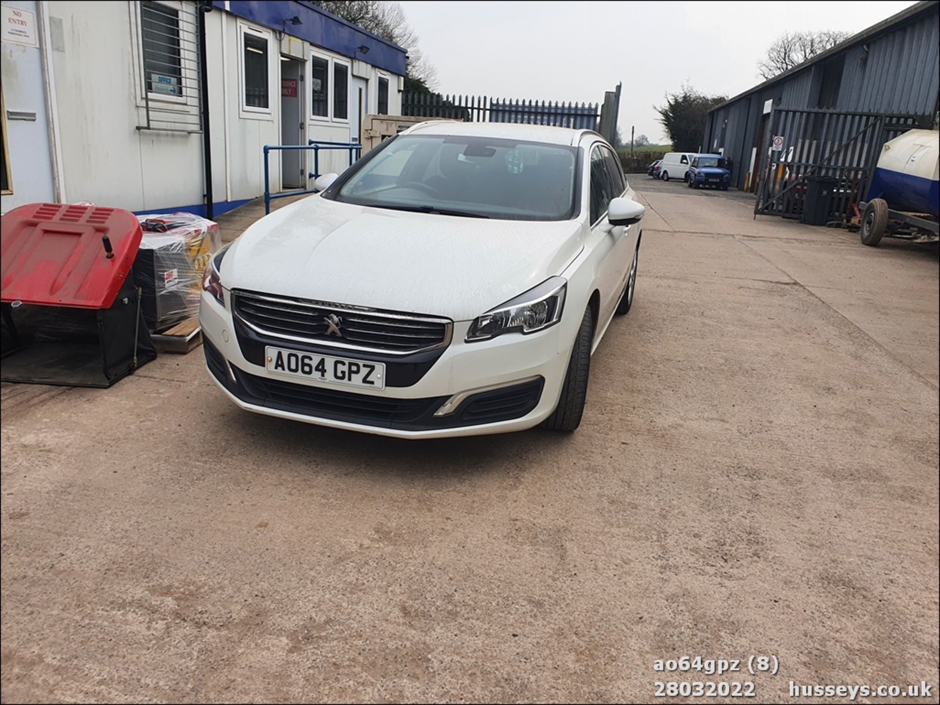 14/64 PEUGEOT 508 ACTIVE SW E-HDI - 1560cc 5dr Estate (White, 137k) - Image 8 of 41