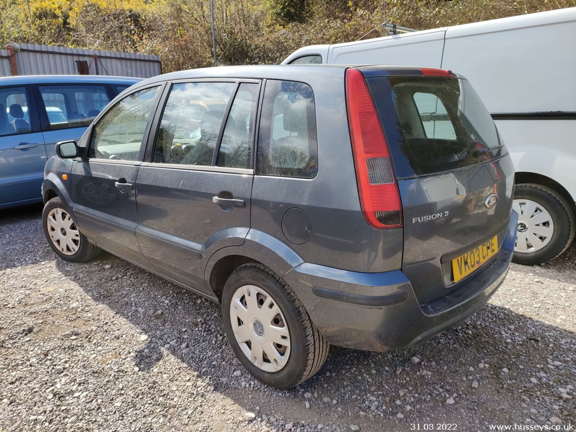 03/03 FORD FUSION 2 16V - 1388cc 5dr Hatchback (Grey) - Image 7 of 20