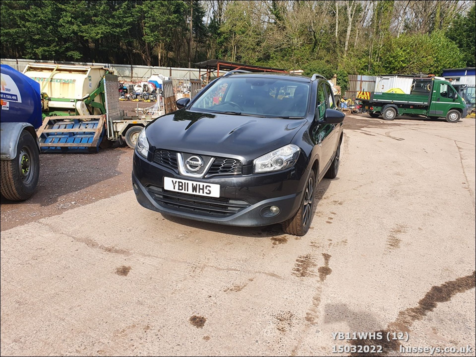 11/11 NISSAN QASHQAI N-TEC DCI - 1461cc 5dr Hatchback (Black, 148k) - Image 12 of 33